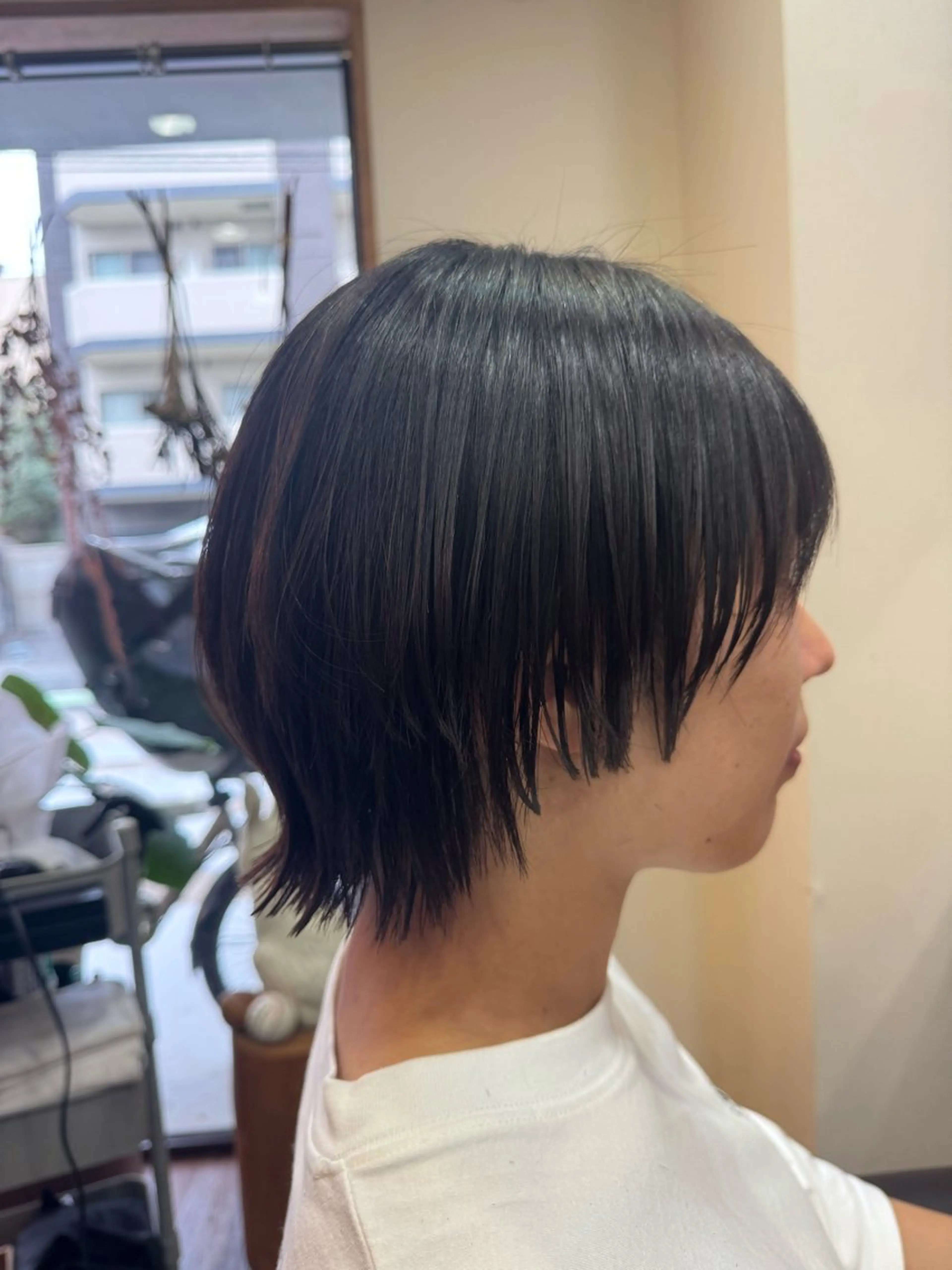 ショート ウルフカット カット トリートメント 丹 由佳のヘアスタイル