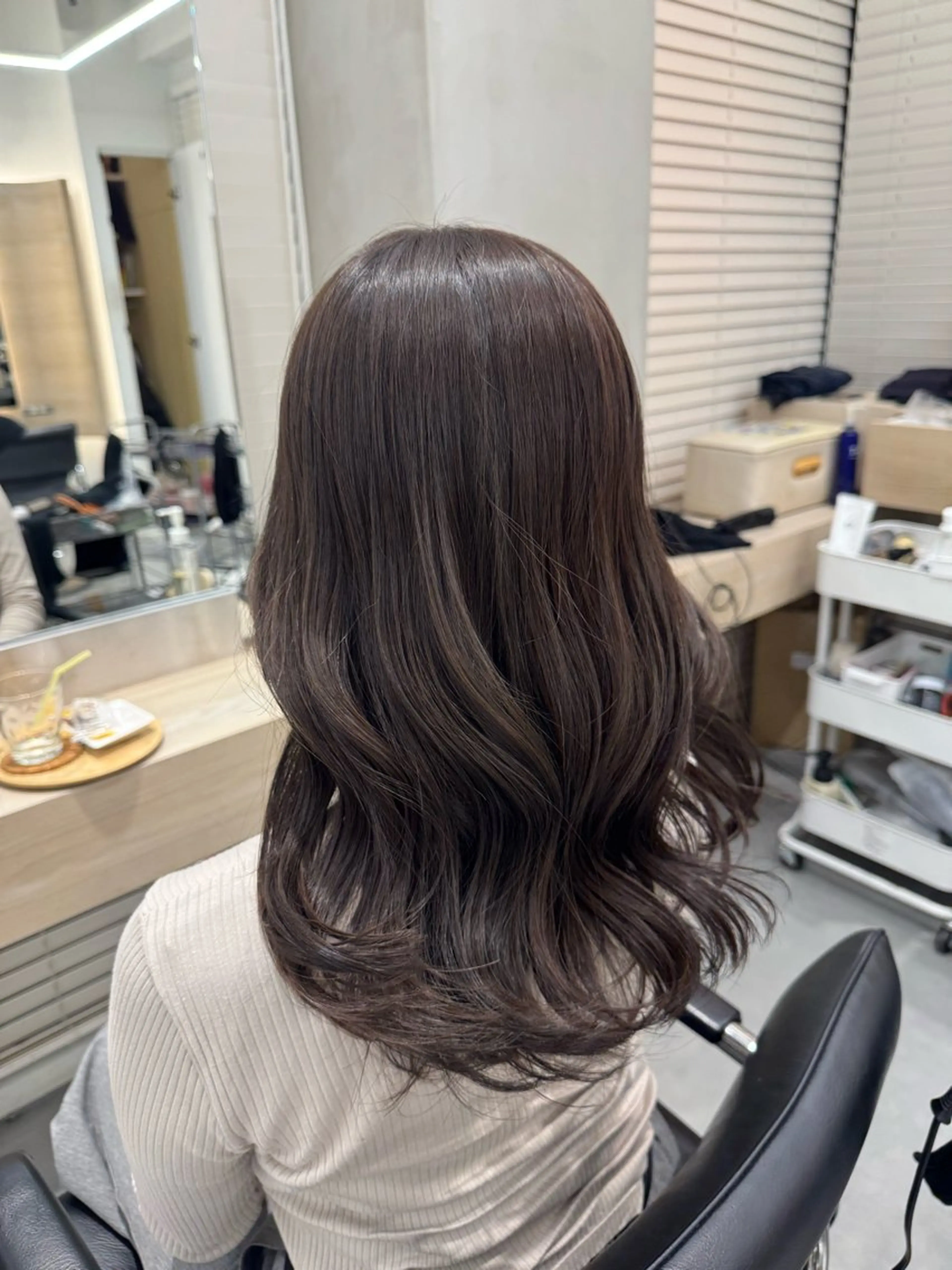 カラー カット ヘアカラー ナカバチ ユイ🌼 Rizm greenのヘアスタイル