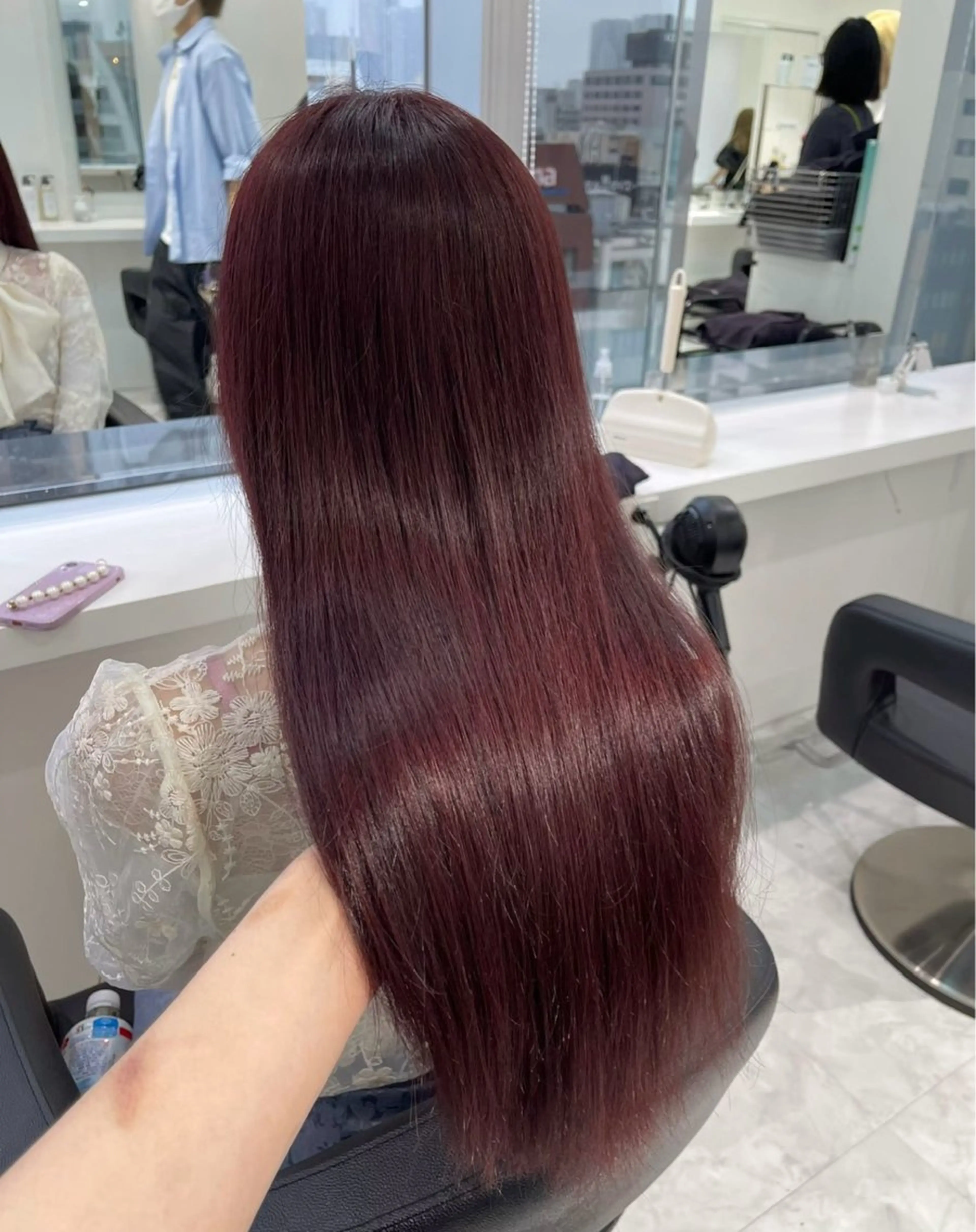 セミロング カラー ヘアアレンジ ブラウンカラー 透明感カラー レッドカラー レッドブラウン 🫧モテる💗ダメー ジレスハイトーン🫧のヘアスタイル