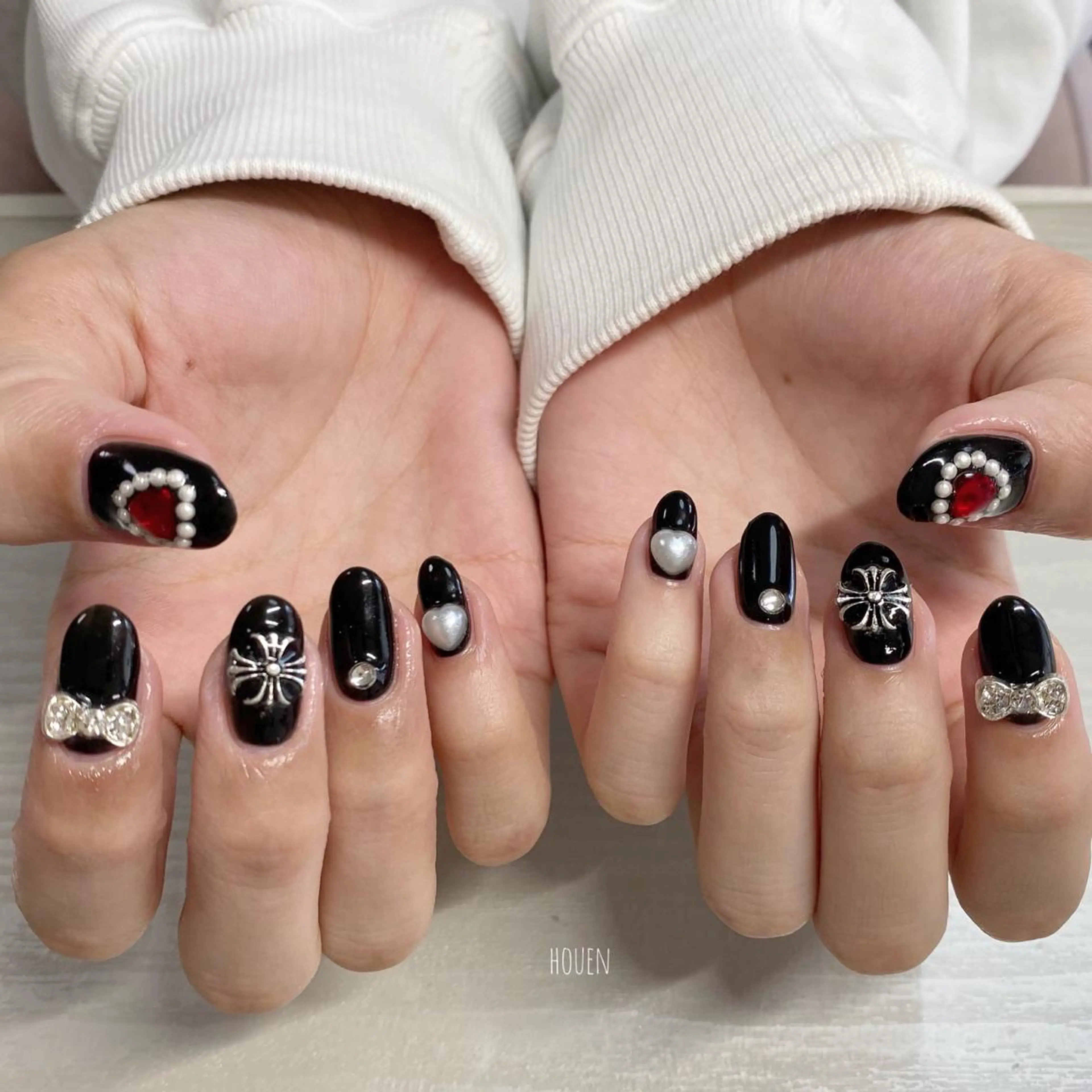 ネイル I pinknail 韓国風·持ち込み専門のネイルデザイン