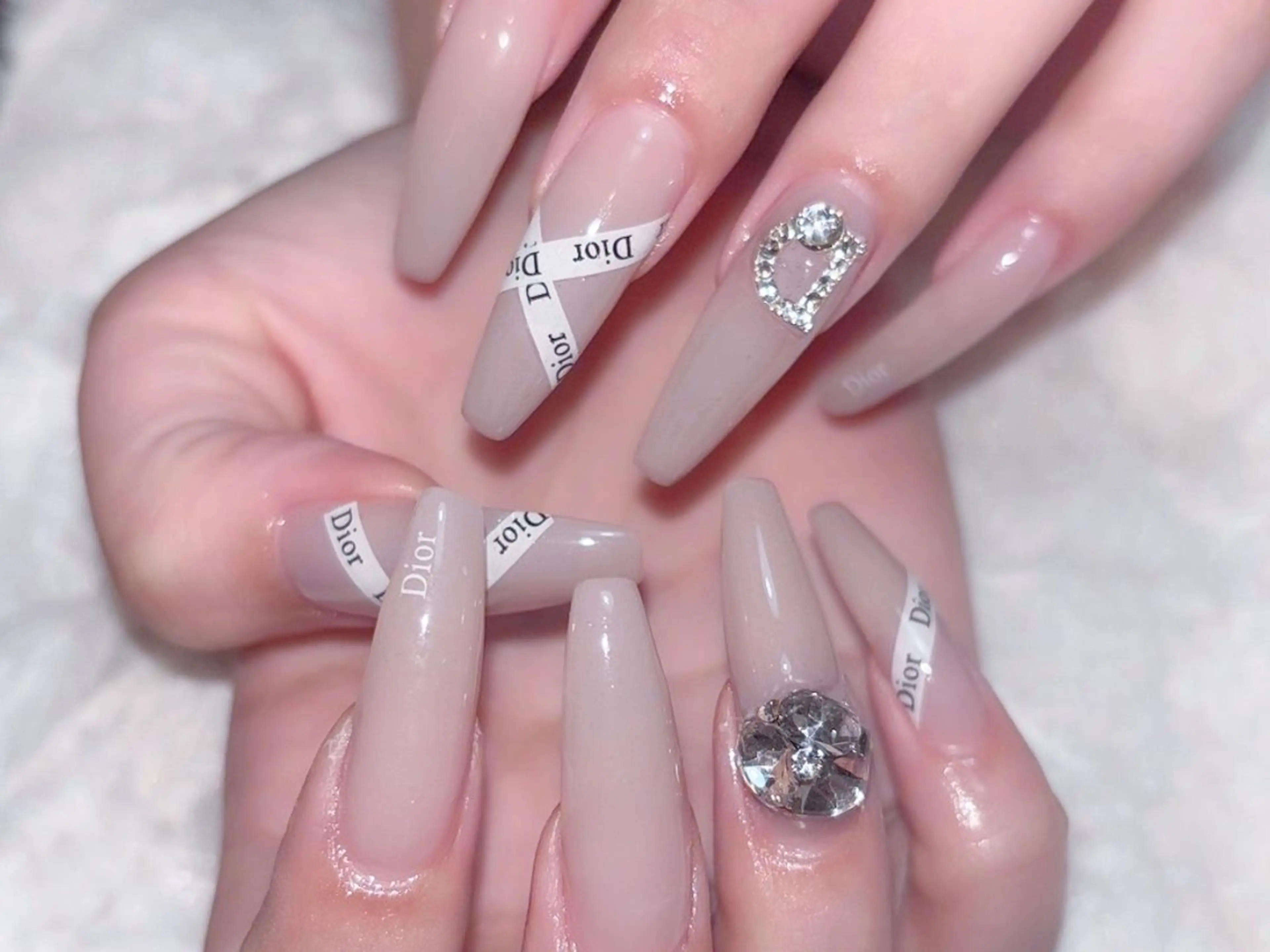 ネイル ネイルサロン Easenのネイルデザイン