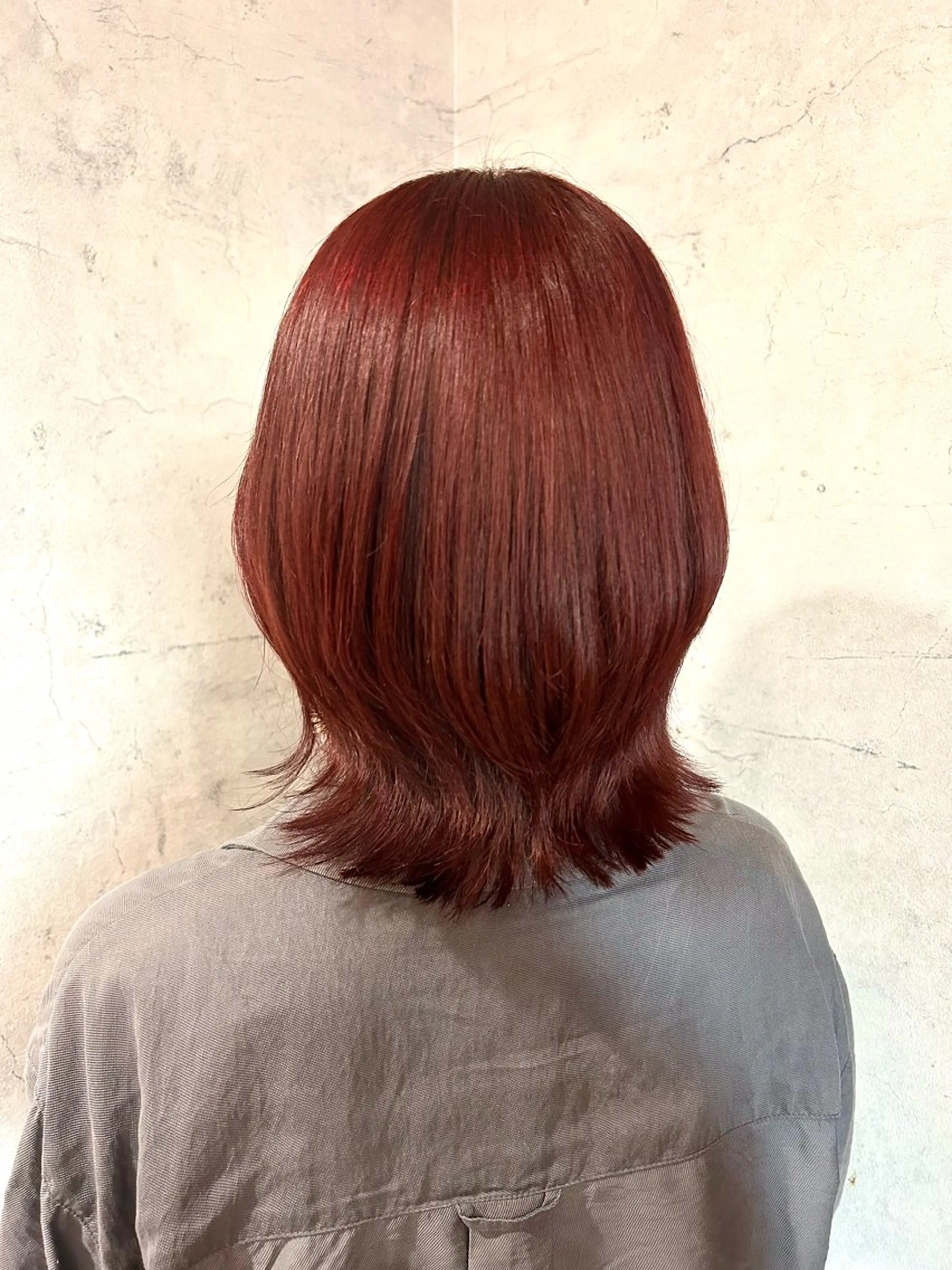 ミディアム カラー ブリーチ ブリーチなしカラー レッドカラー ボブ くびれヘア ヘアカラー パーソナルカラー 診断🍀マリンのヘアスタイル