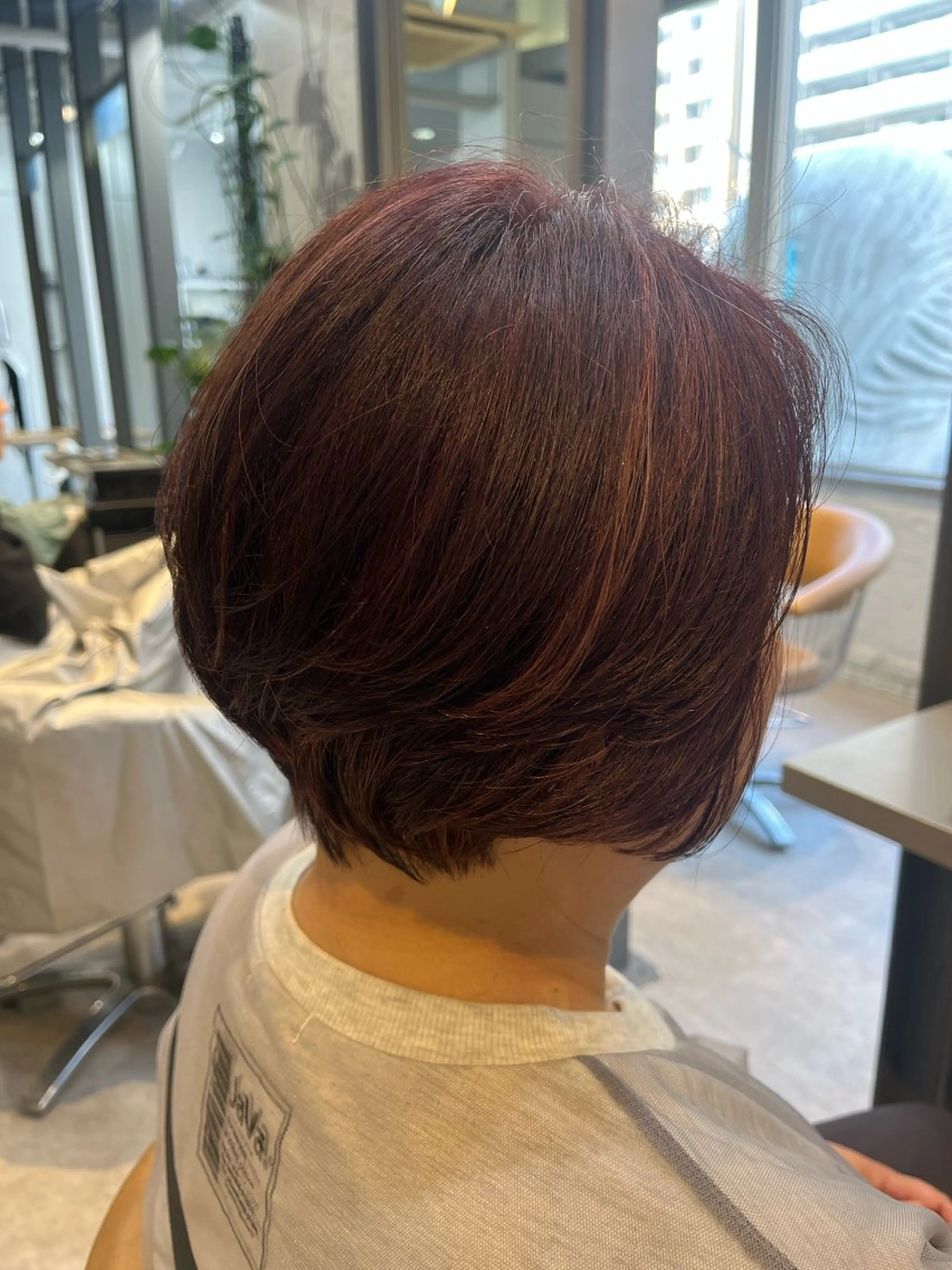 ショート カラー カット ヘアカラー うしだ かおるのヘアスタイル