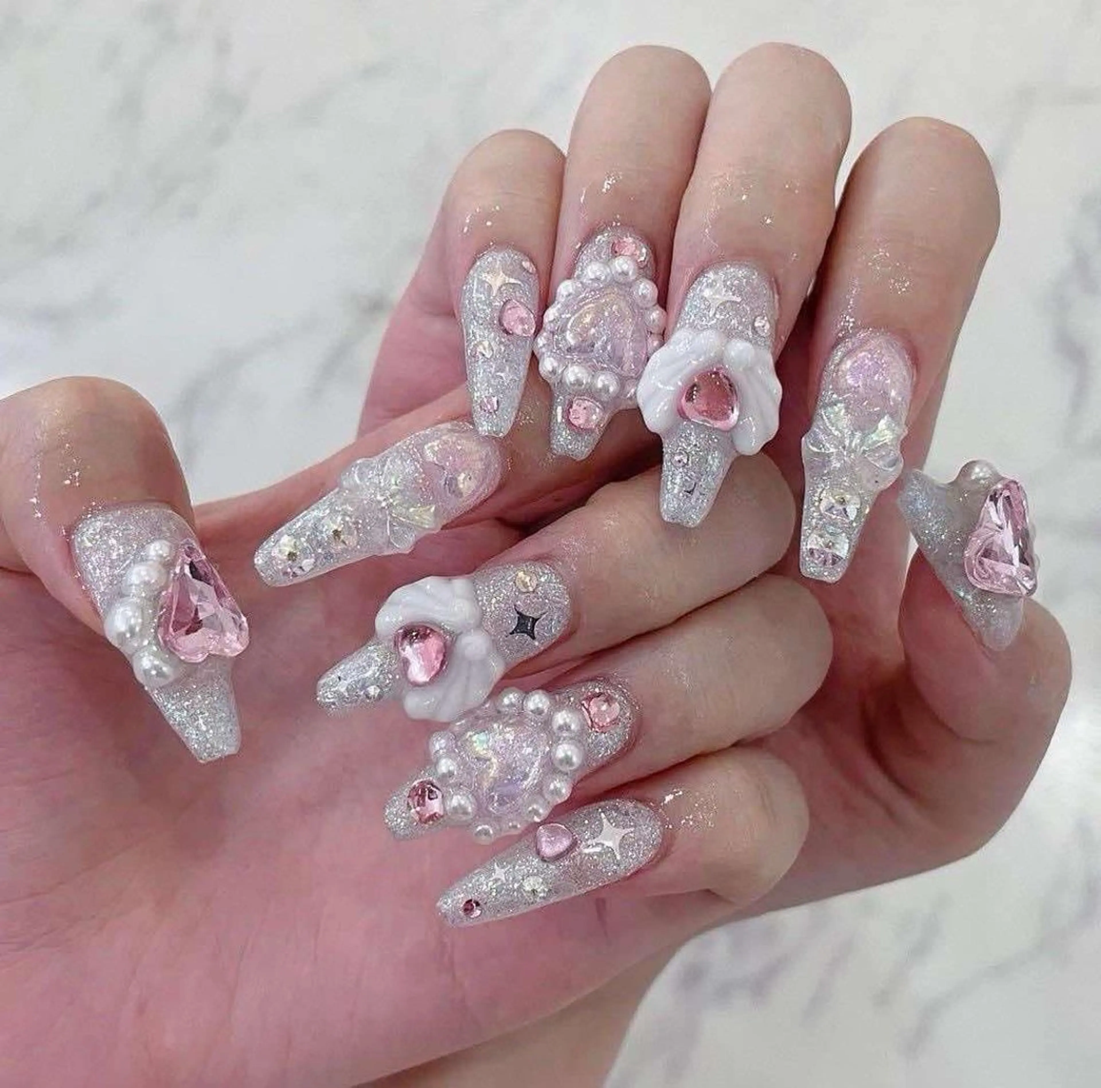 ネイル 長さ出し グラデーション キラキラネイル マグネットネイル ミラーネイル Lee Nails チップ長さだし専門店のネイルデザイン