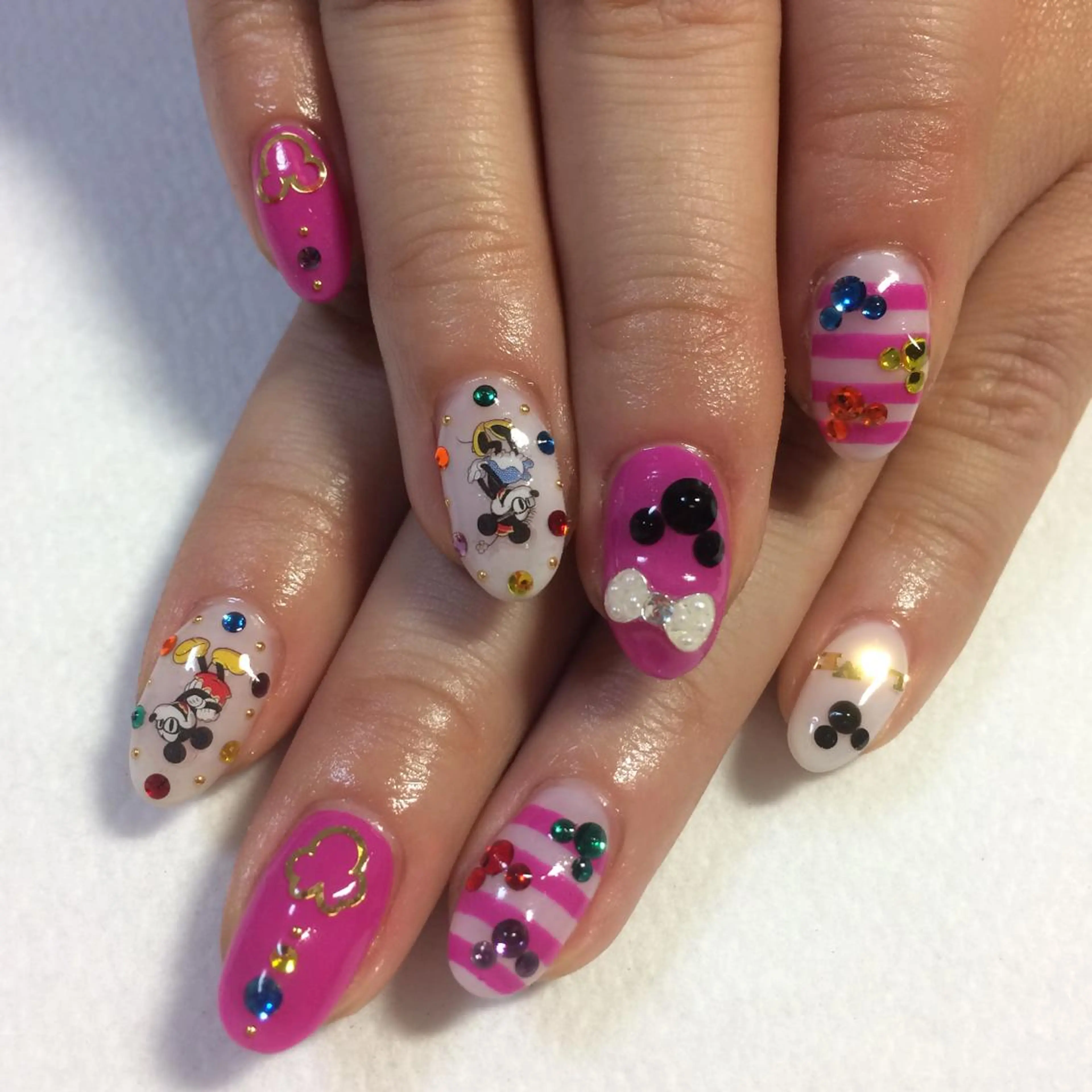 ネイル VIOLUS 関目のネイルデザイン