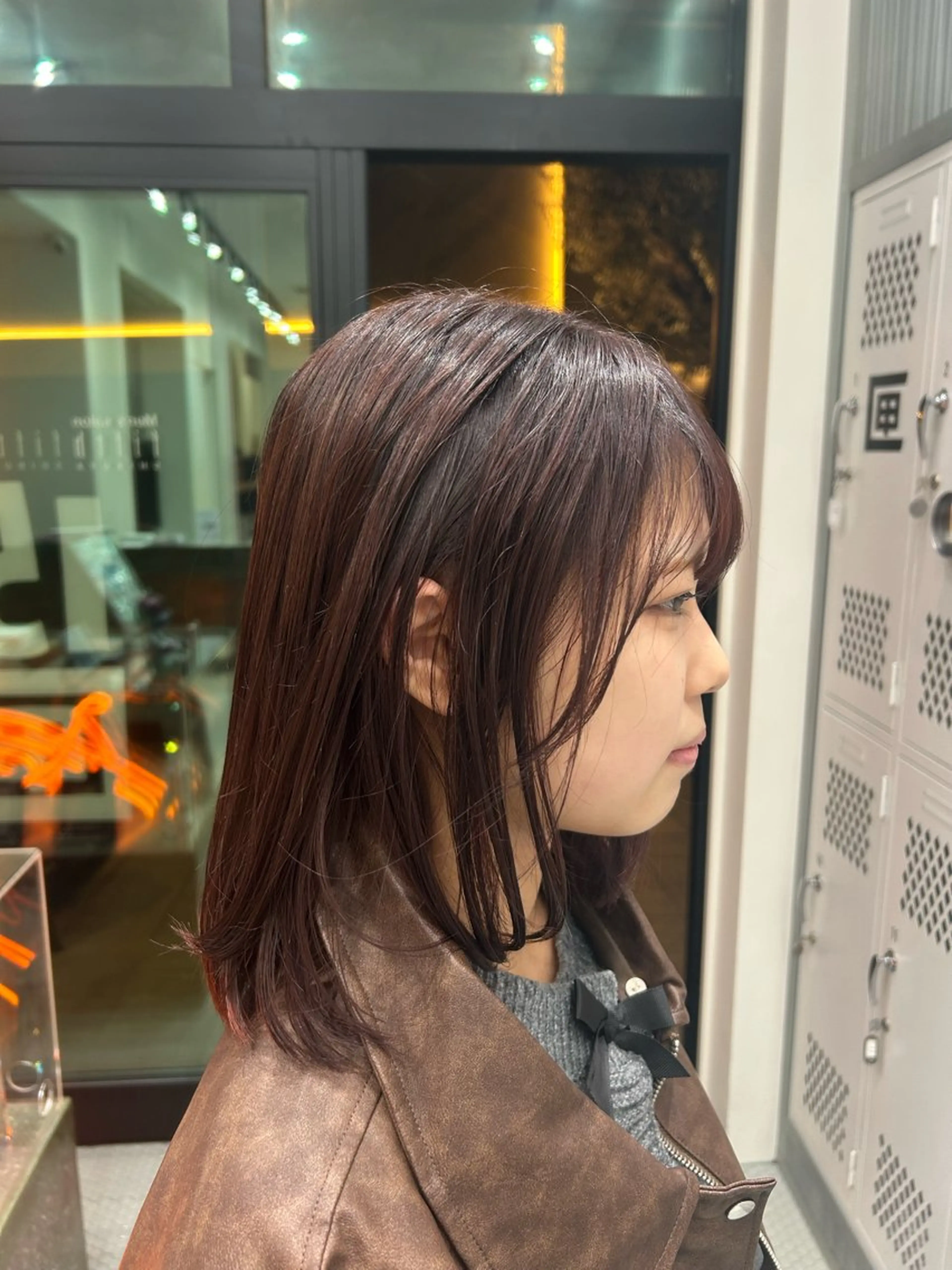 ミディアム カラー ヘアカラー fifth春山 凜乃介のヘアスタイル