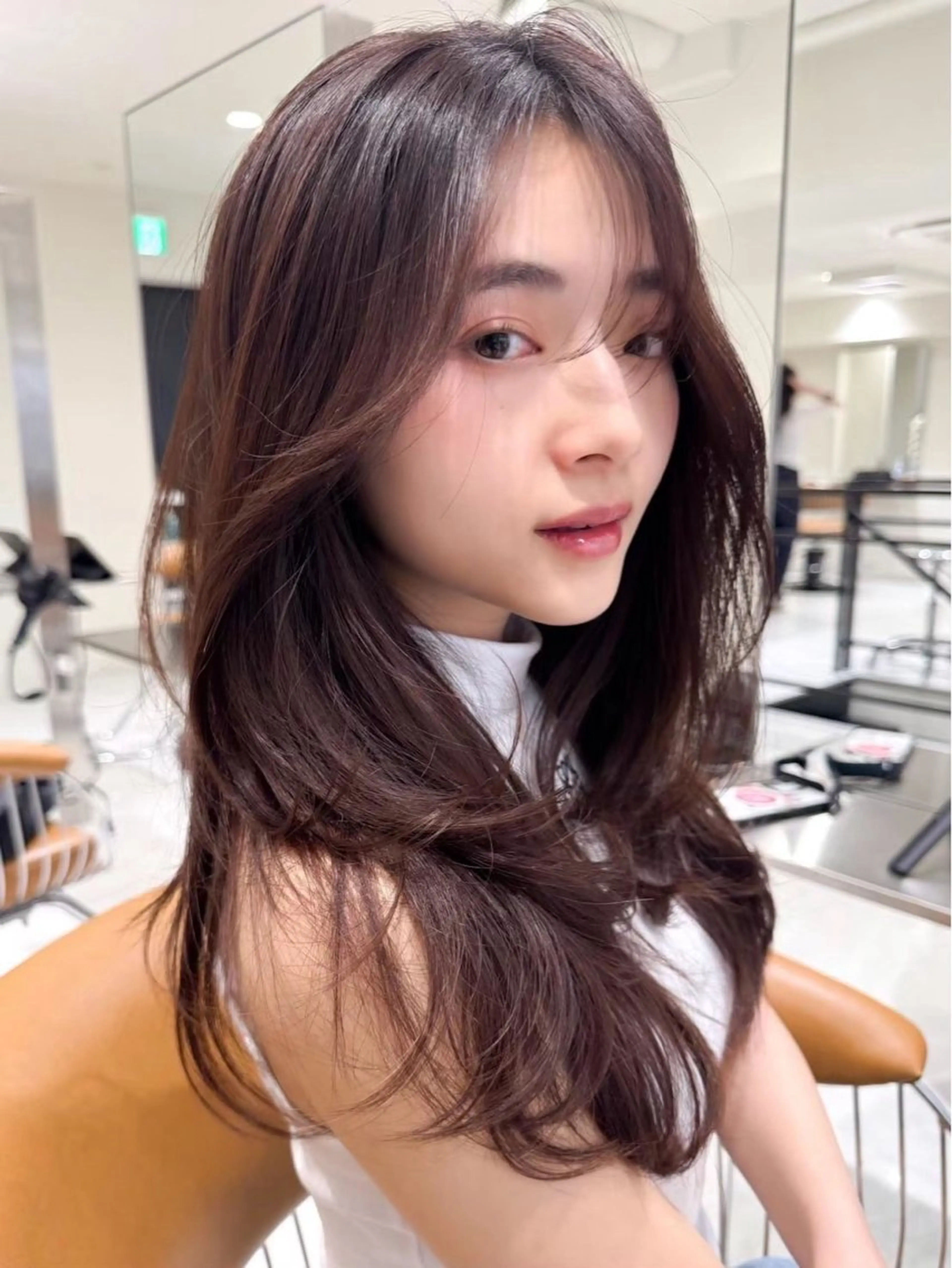 ロング カラー ヘアアレンジ ヘアカラー トリートメント 🫧透明感カラー/ 艶カラー🫧namiのヘアスタイル