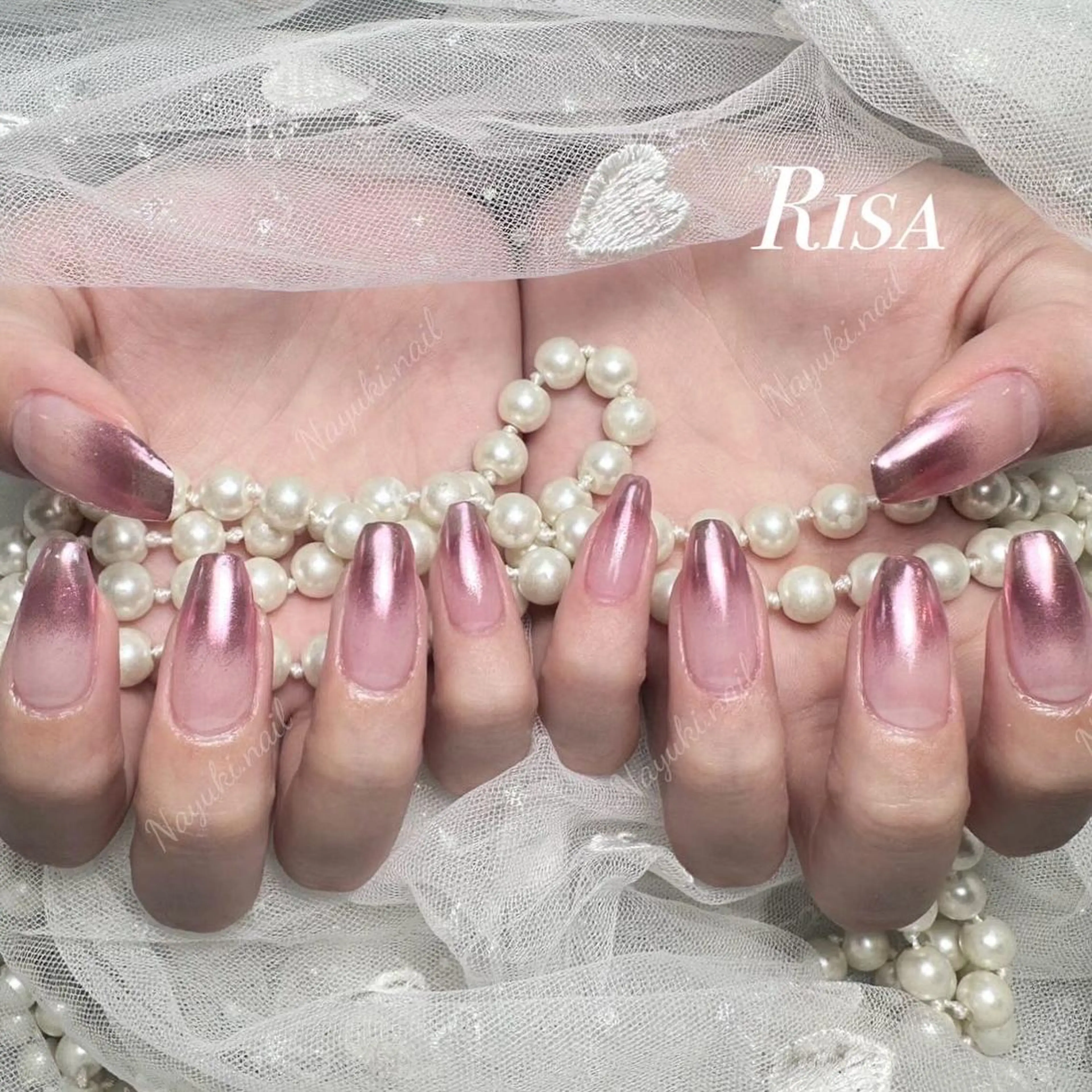 ネイル Queening 🦋のネイルデザイン