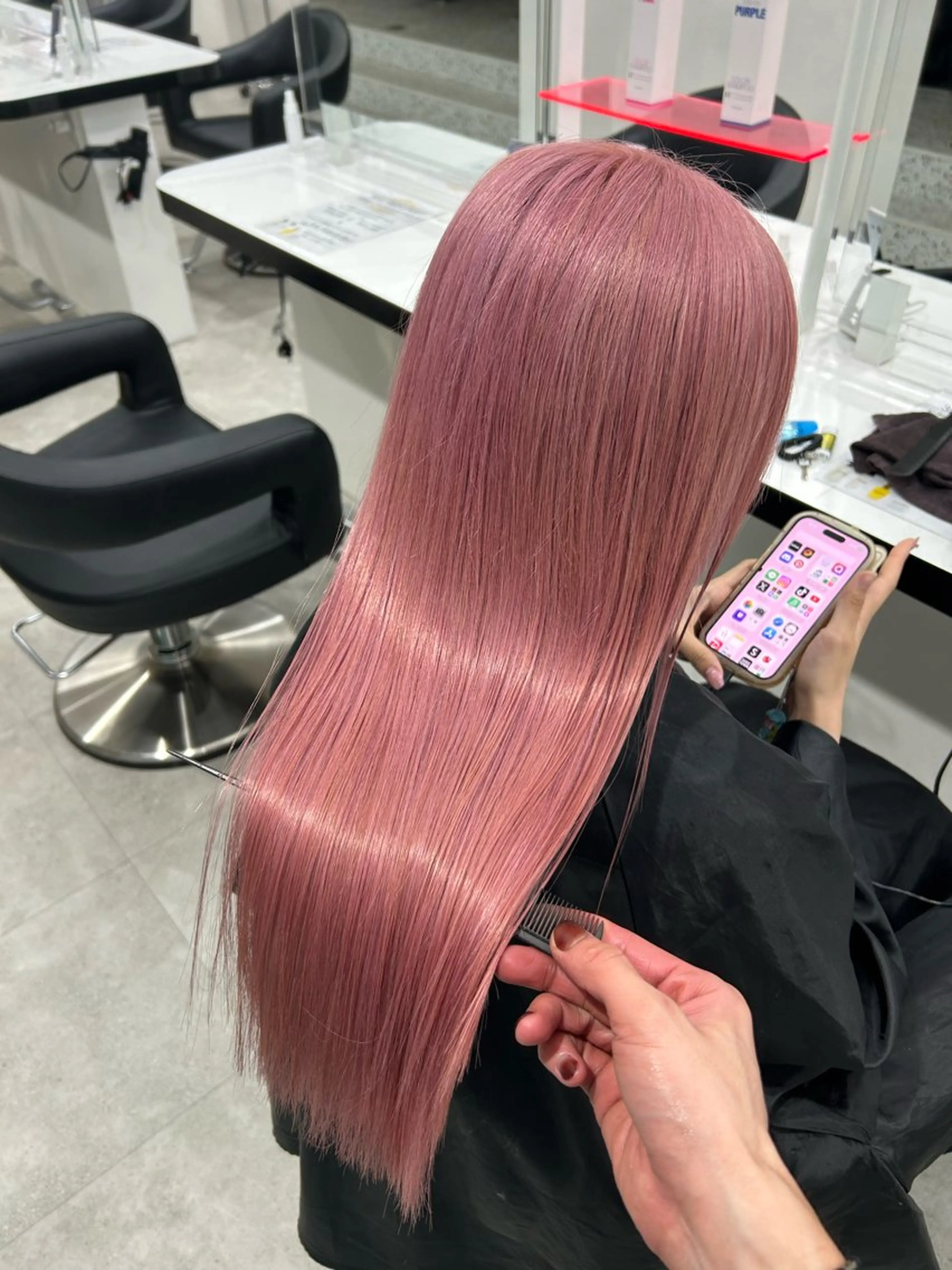 ロング カラー ヘアカラー 履歴修正屋さん／ ブロンド／ホワイトのヘアスタイル