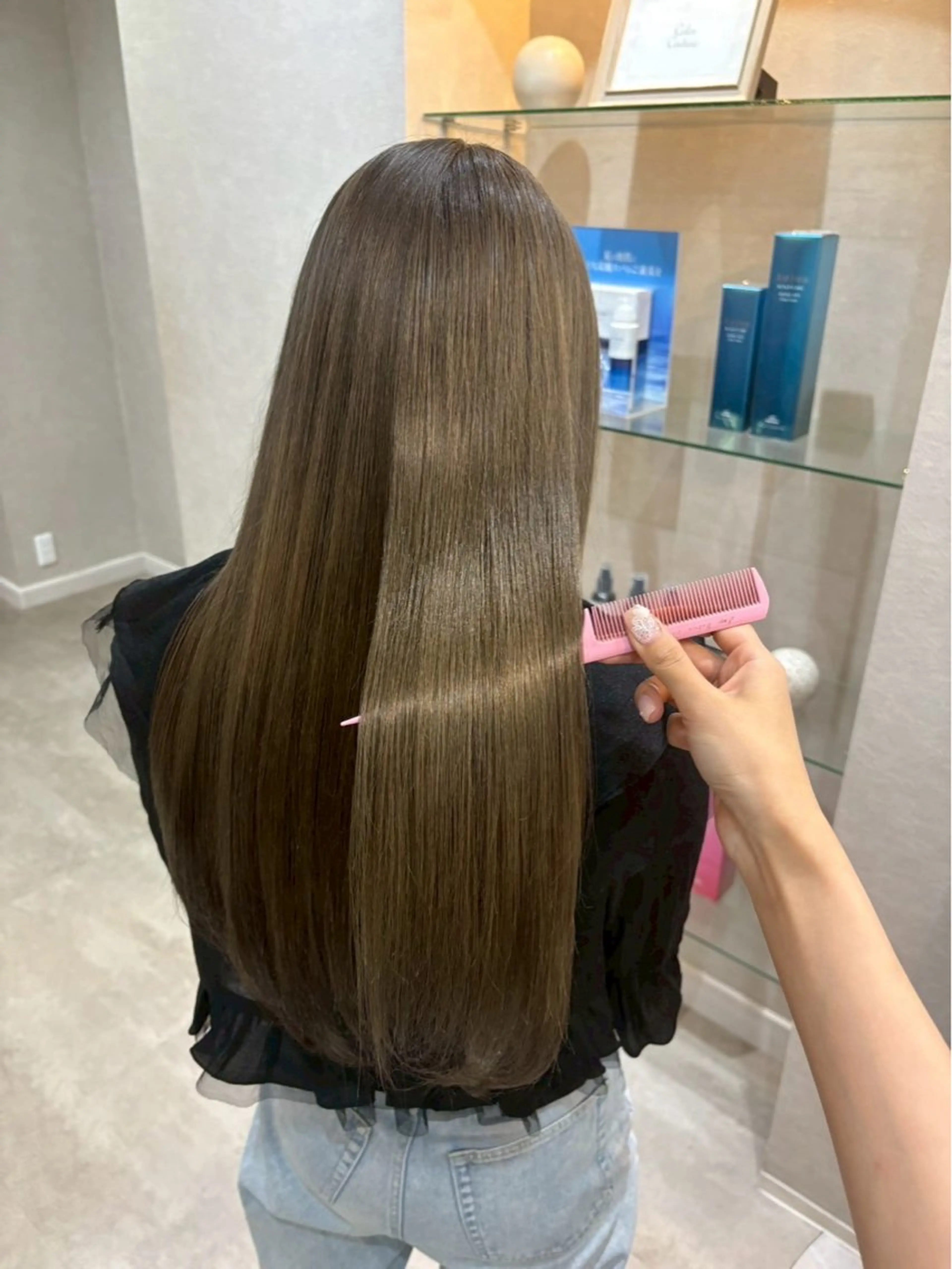 ロング ヘアカラー トリートメント 斉藤 結のヘアスタイル