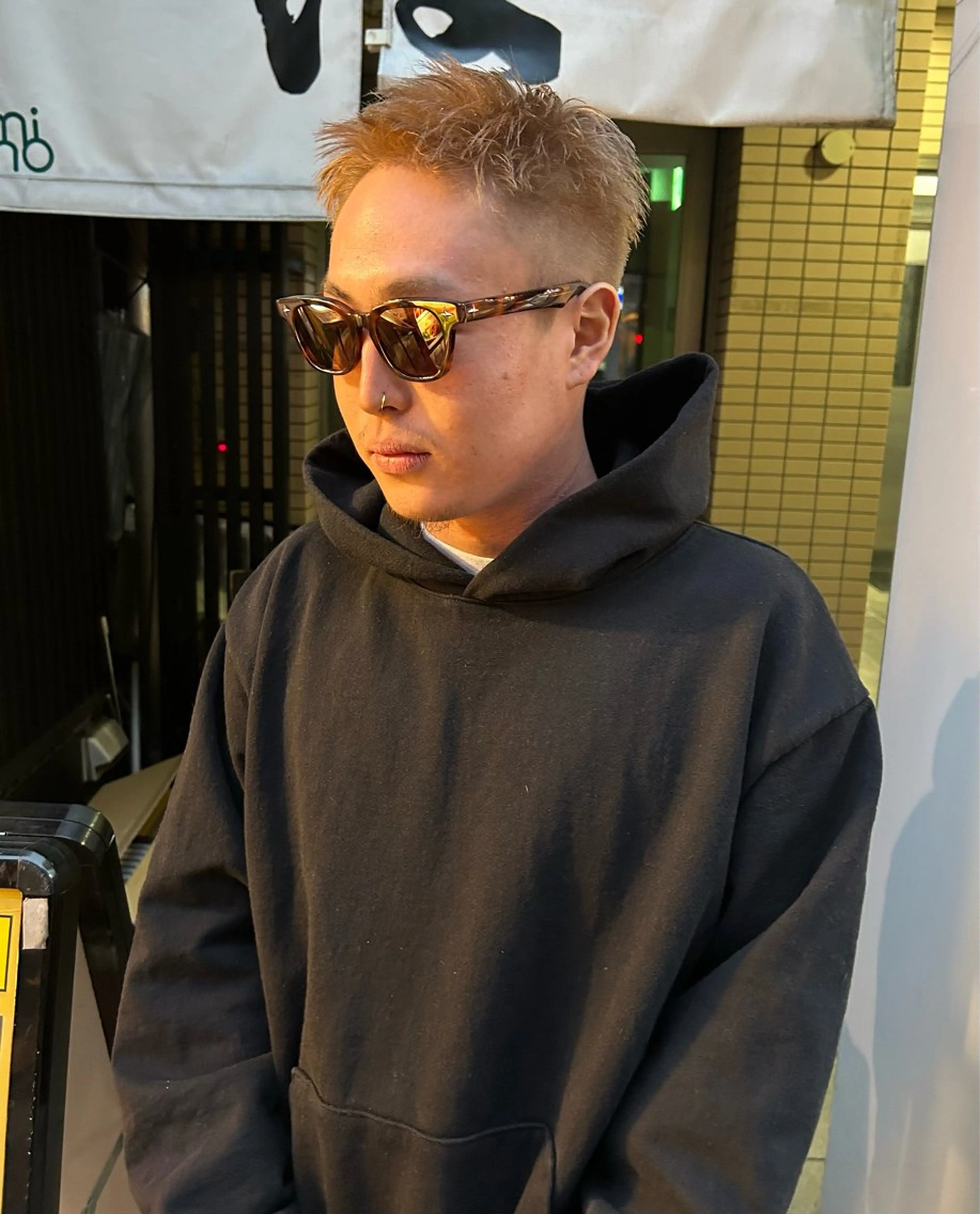 ショート カラー メンズ メンズブリーチ メンズハイライト メンズインナーカラー メンズパーマ プードルパーマ 💈メンズ短髪特化 ✂︎伊藤大輝💈のヘアスタイル