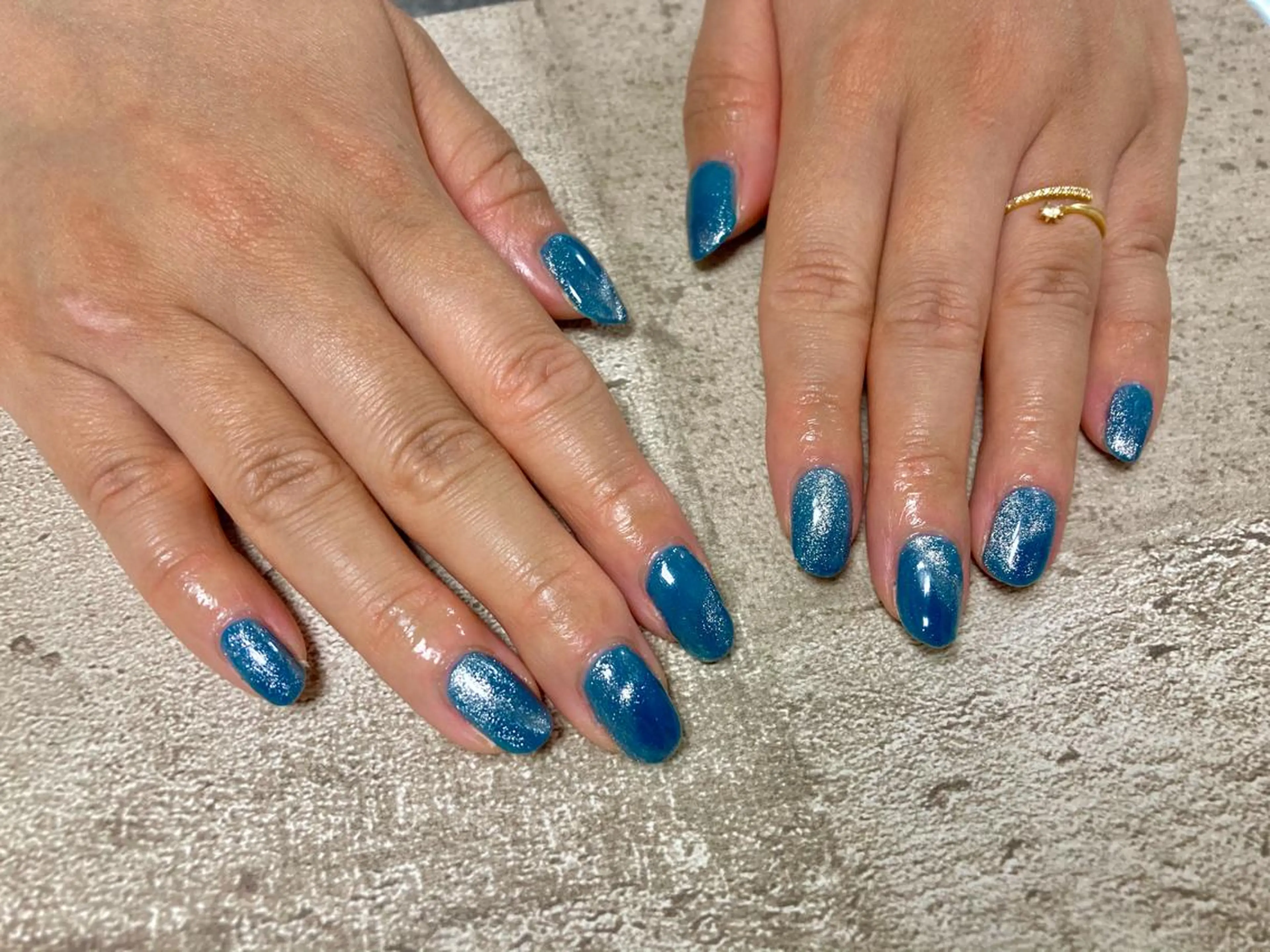 ネイル マグネットネイル mogunail &blowのネイルデザイン