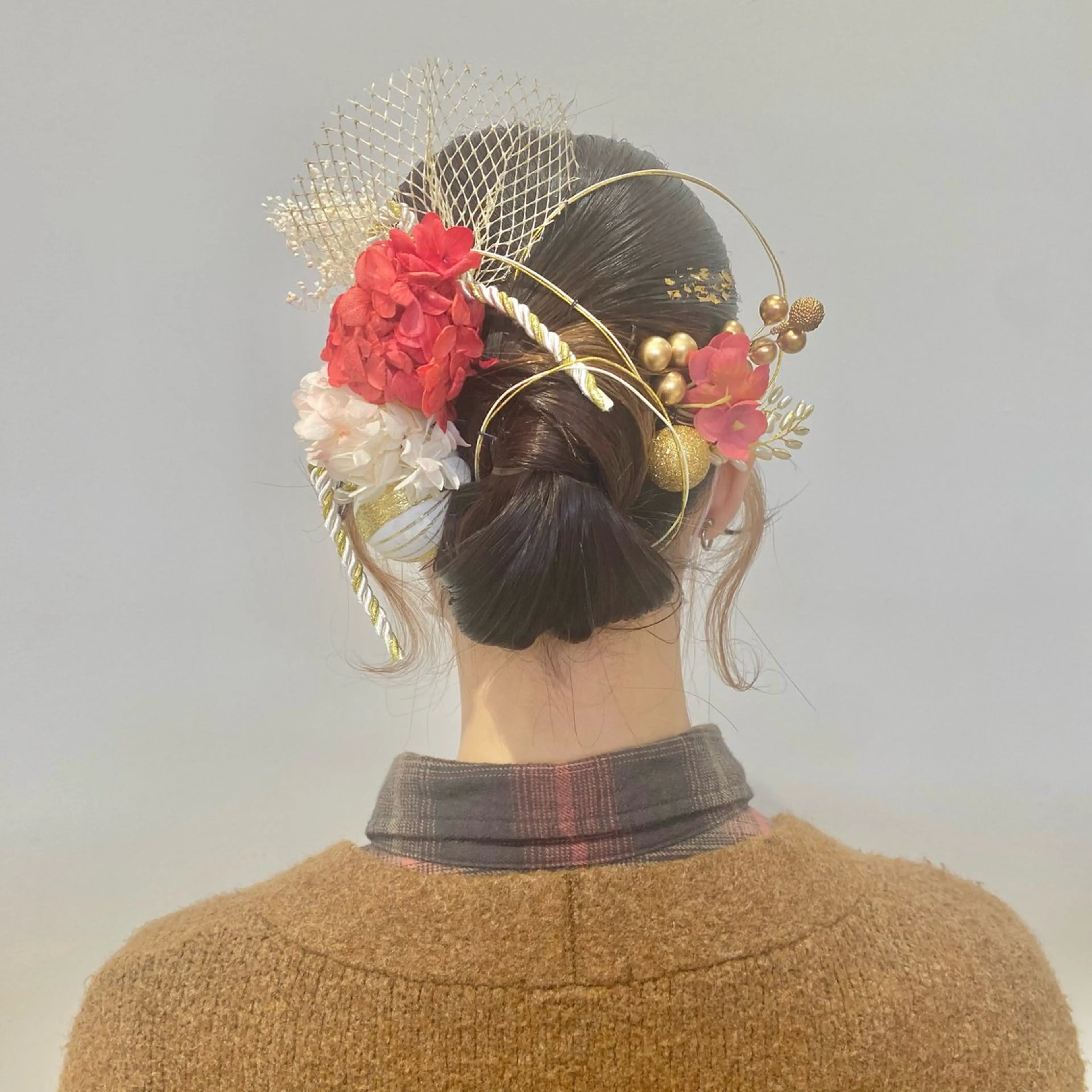 セミロング ヘアアレンジ ヘアセット Kazaoka Saraのヘアスタイル