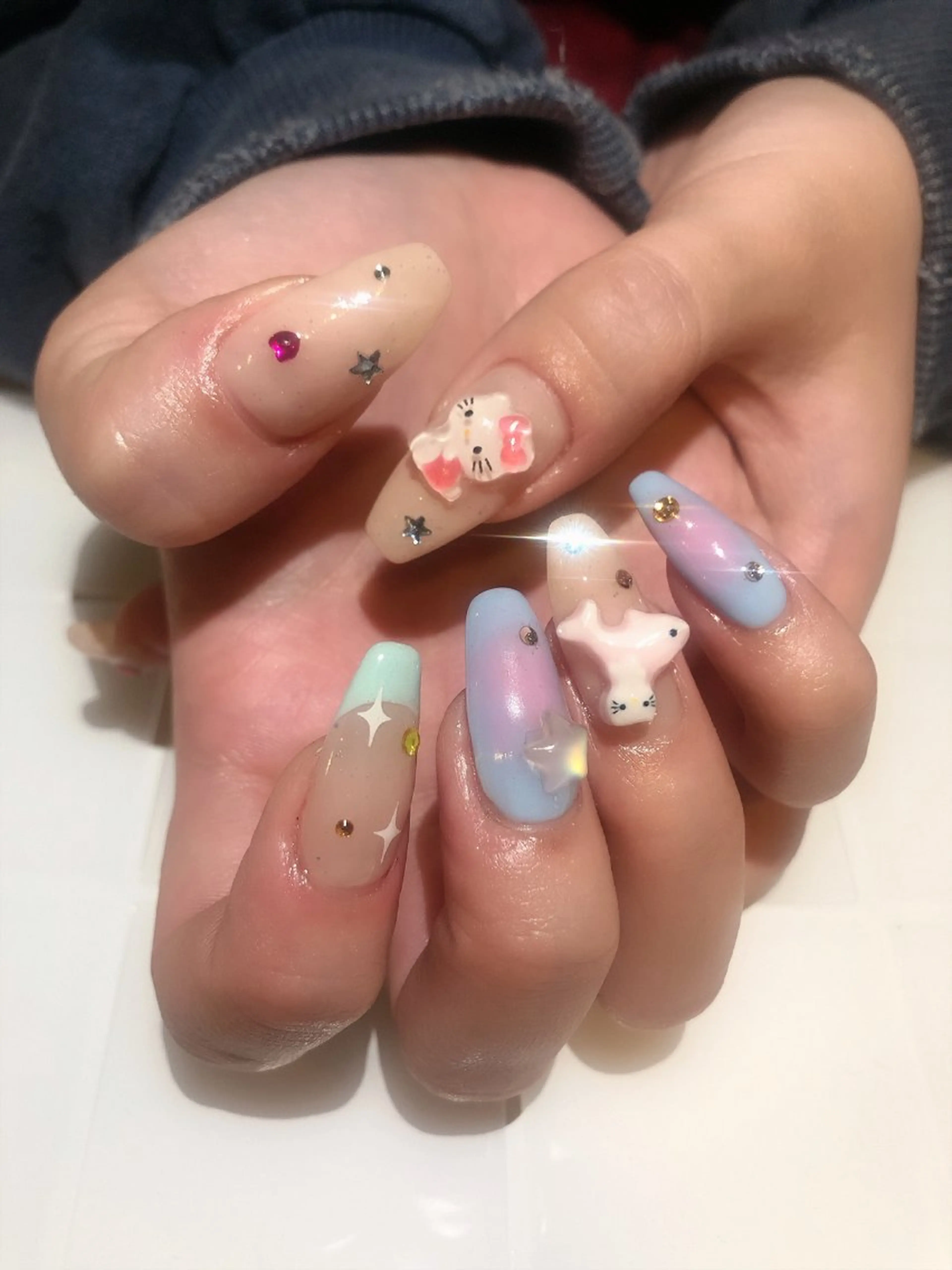 ネイル 持ち込み ハンドネイル mi chiのネイルデザイン