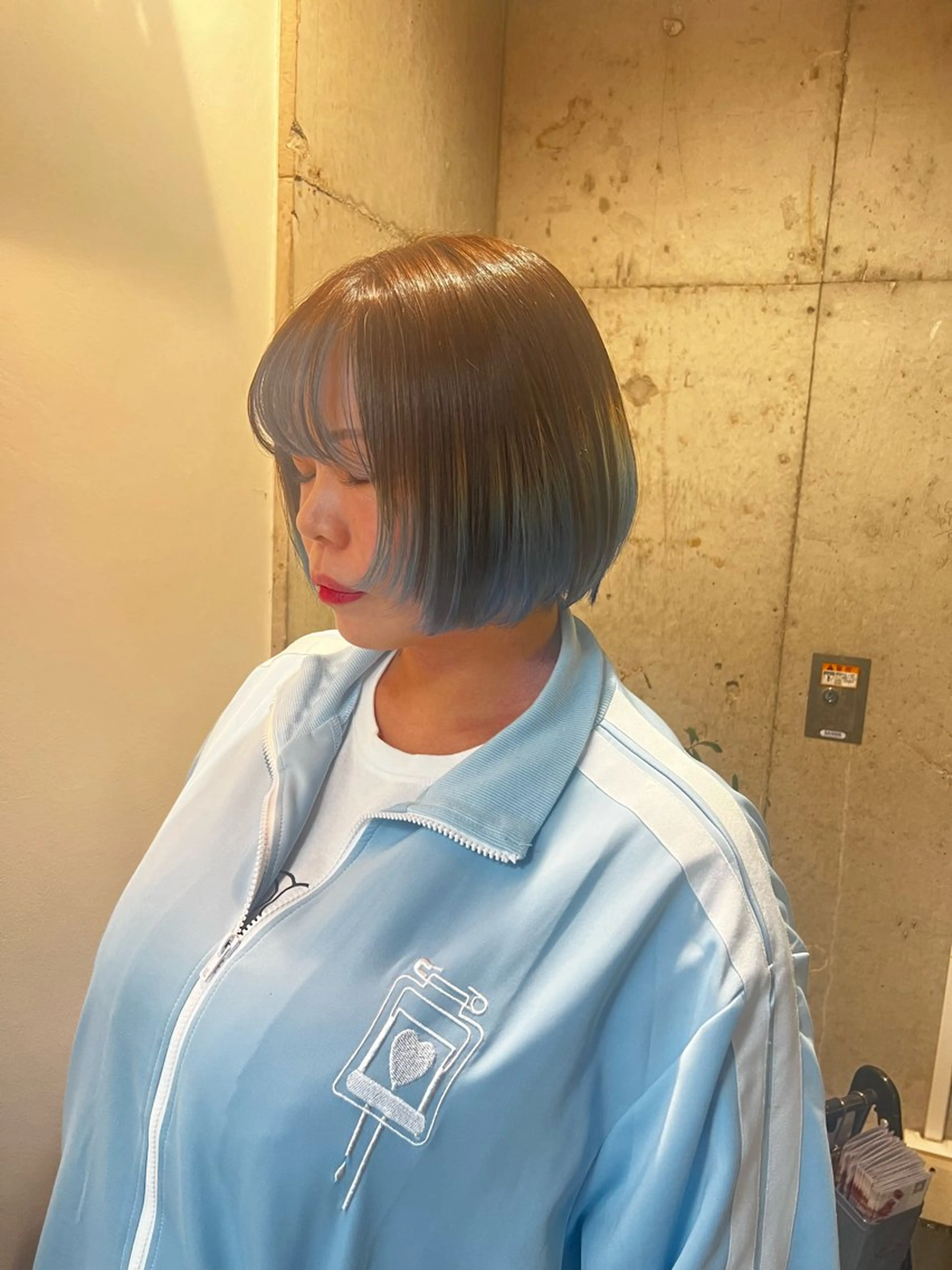 ミディアム カラー 🌝ぷる艶ハイトーン 柔らかヘア🍅まあやのヘアスタイル