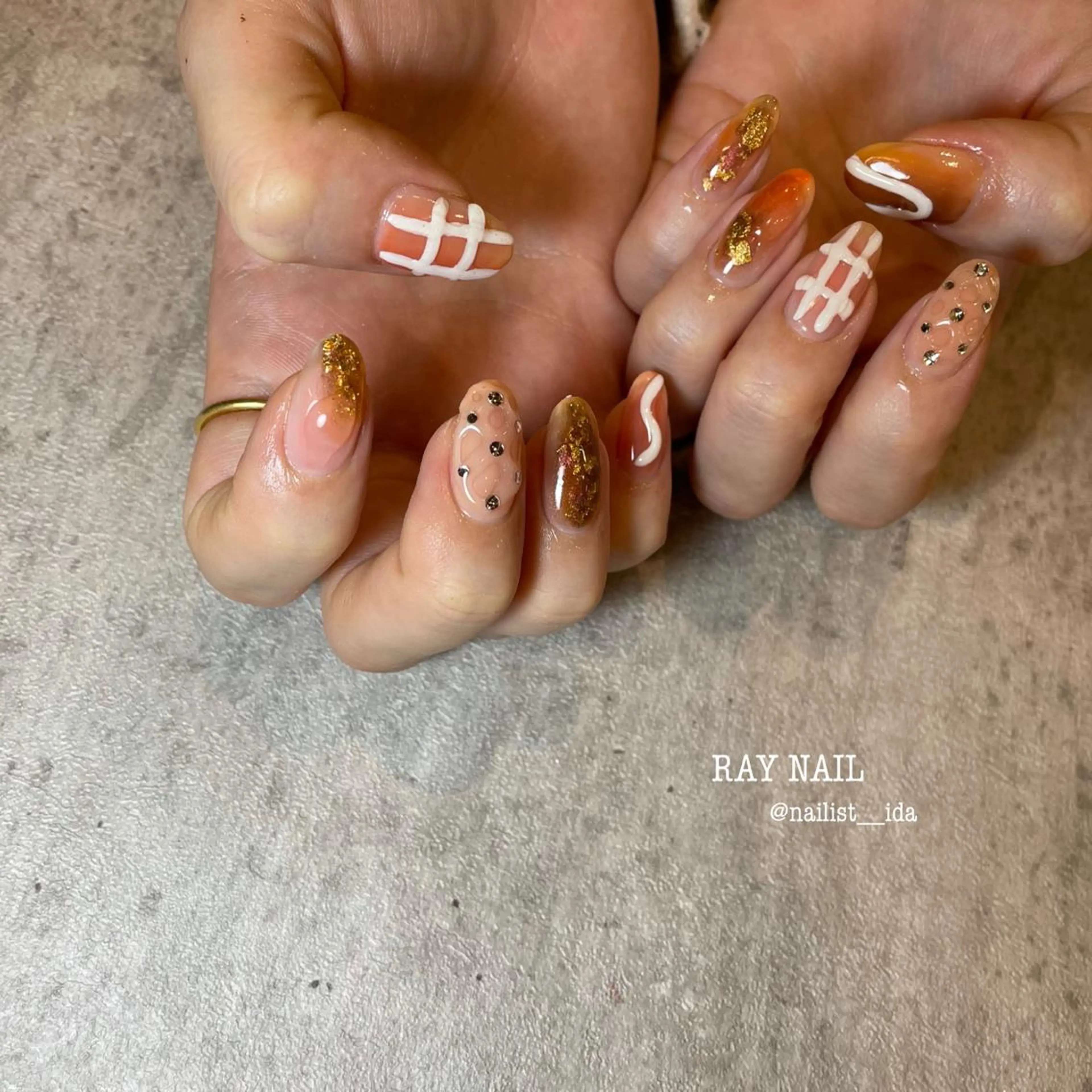 ネイル Arowa 伊田のネイルデザイン