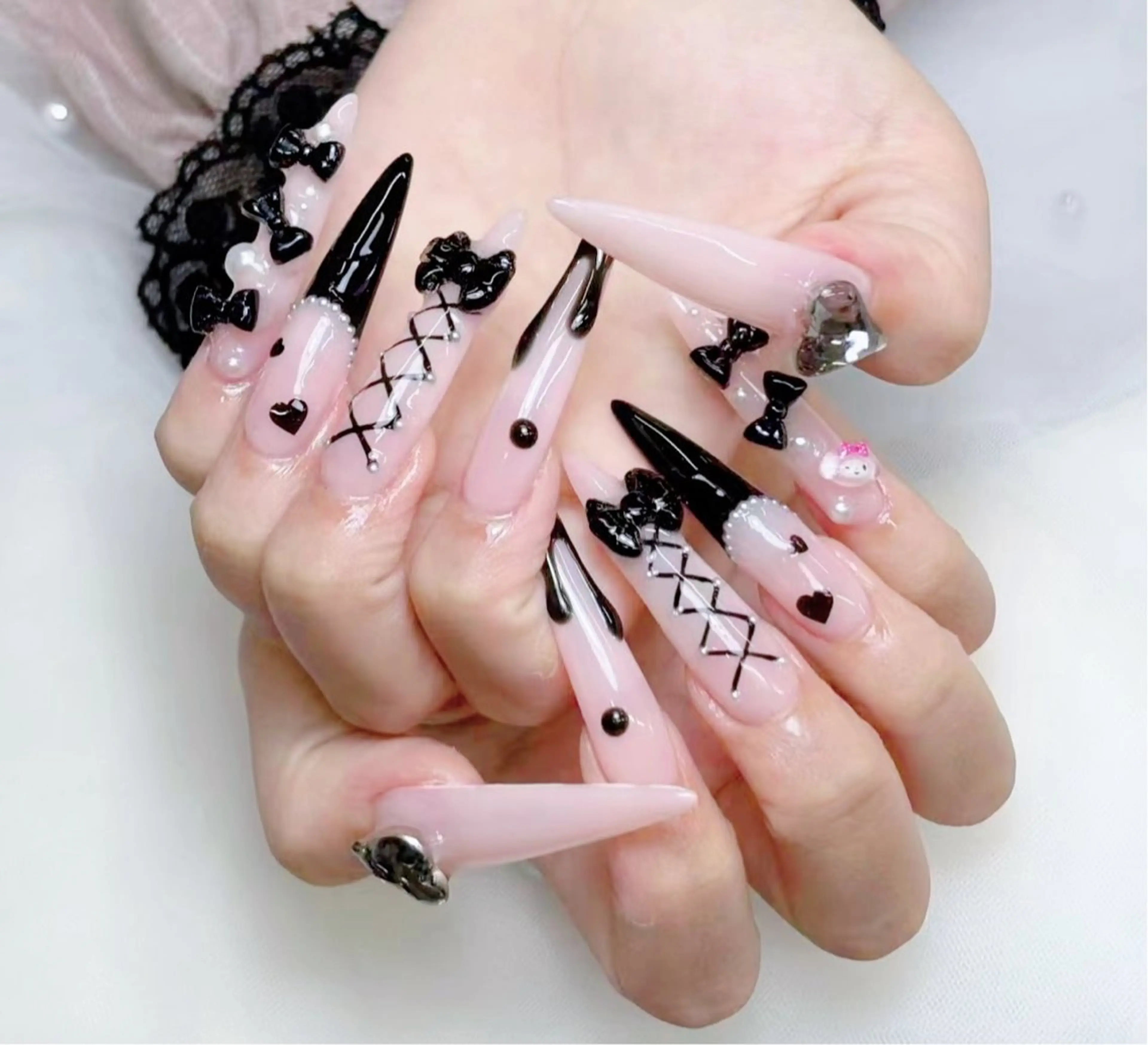 ネイル アートネイル オーロラネイル チークネイル フレンチネイル ガラスフレンチ ハンドネイル ╹◡╹Mimoミモ Eye&Nailのマツエク・マツパデザイン