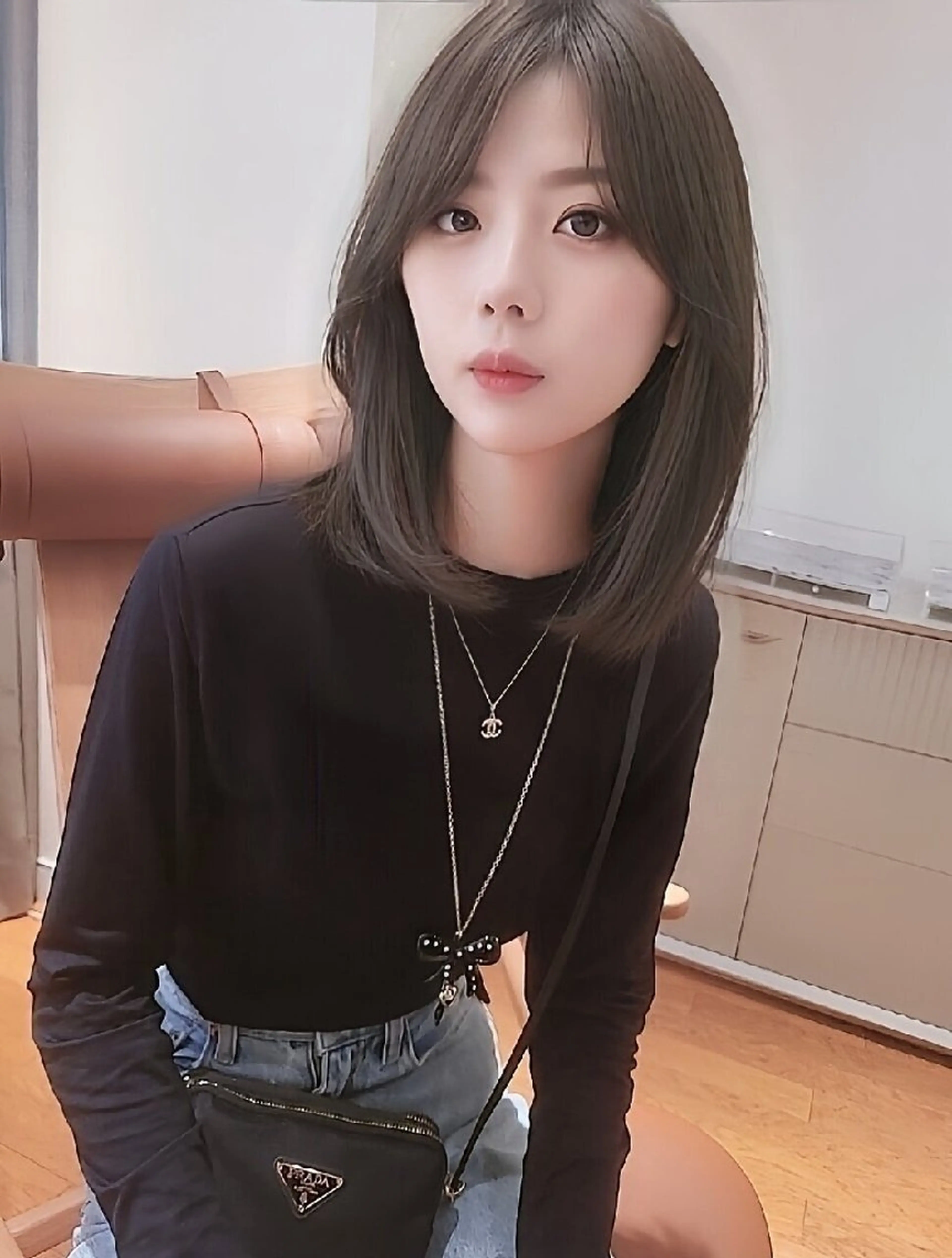 ミディアム カット ヘアカラー トリートメント 再来率94％原宿足利 表参道★シニストラのヘアスタイル