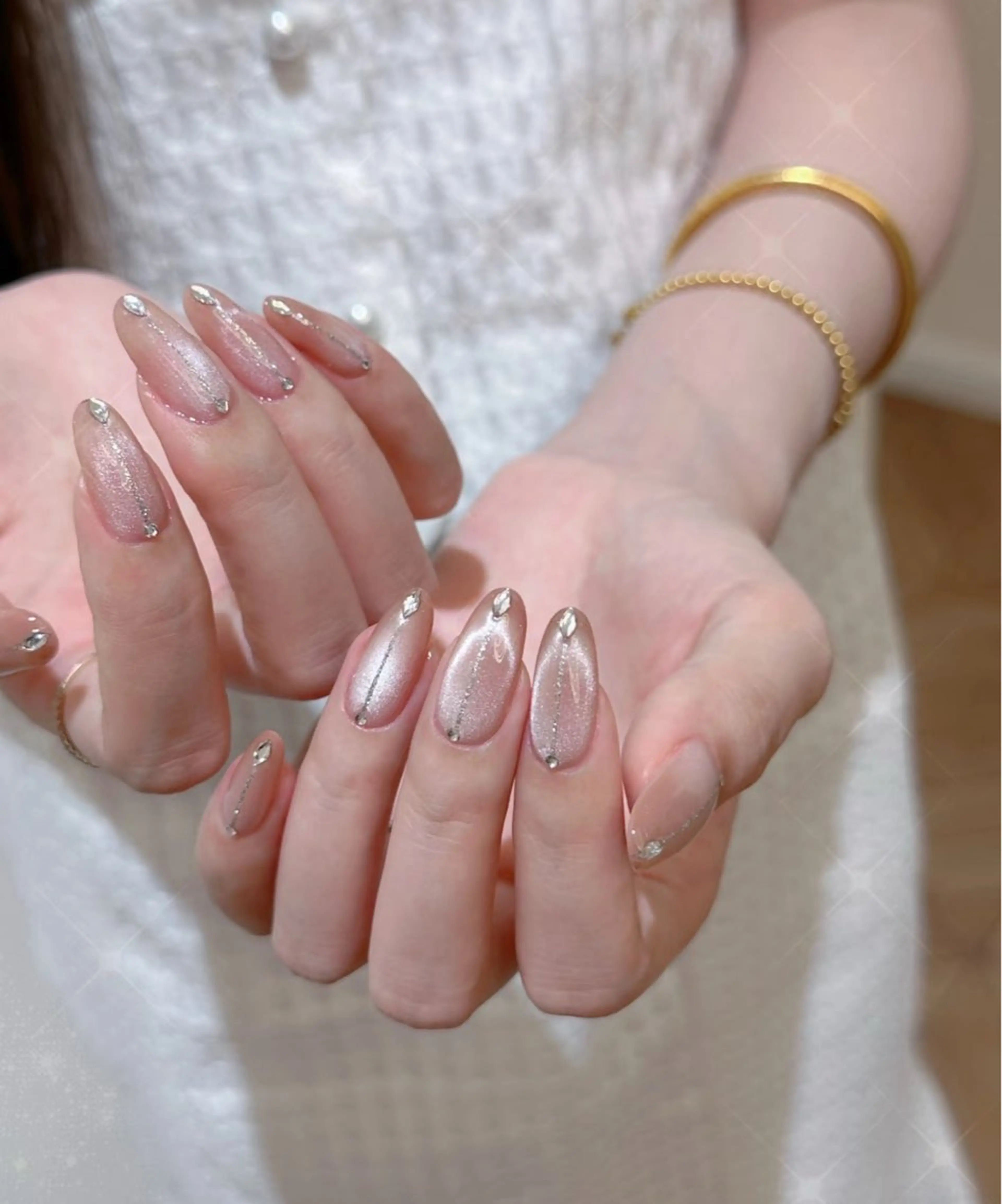 ネイル ハンドネイル チョウ Rachaelのネイルデザイン