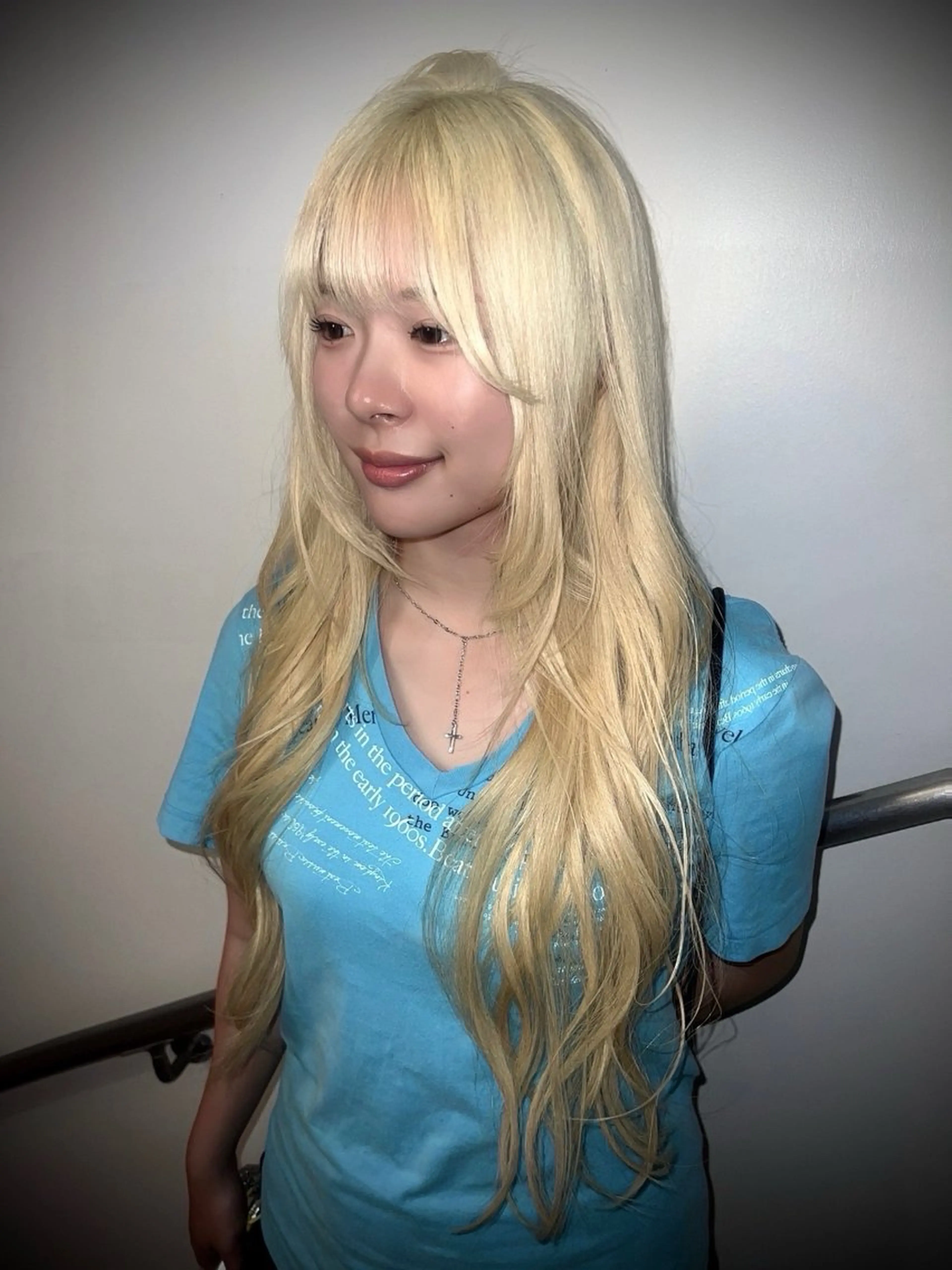 ロング ヘアカラー トリートメント AIRA/ブリーチ ‪/透明感カラーのヘアスタイル