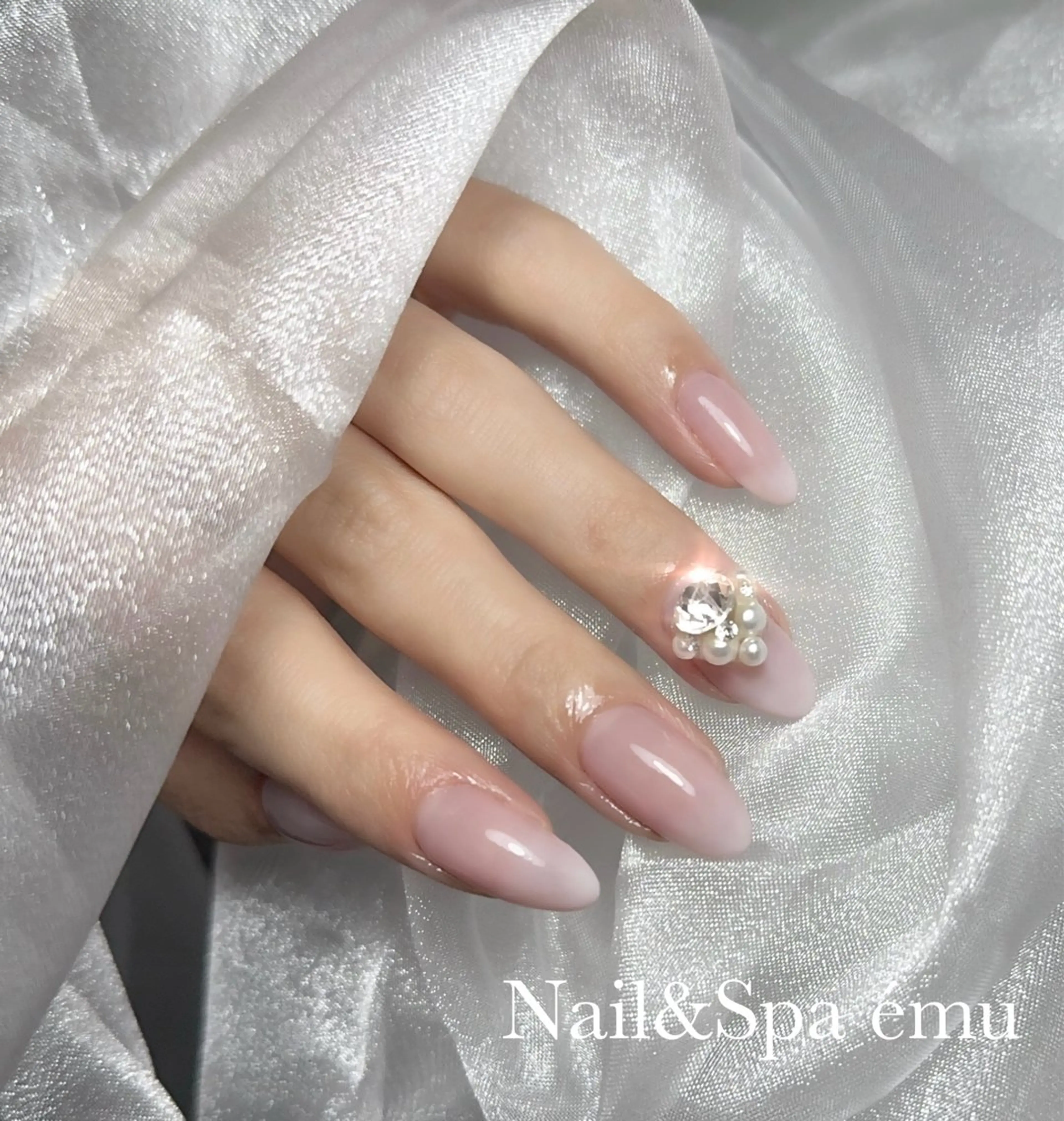 ネイル Nail&Spa émuのネイルデザイン