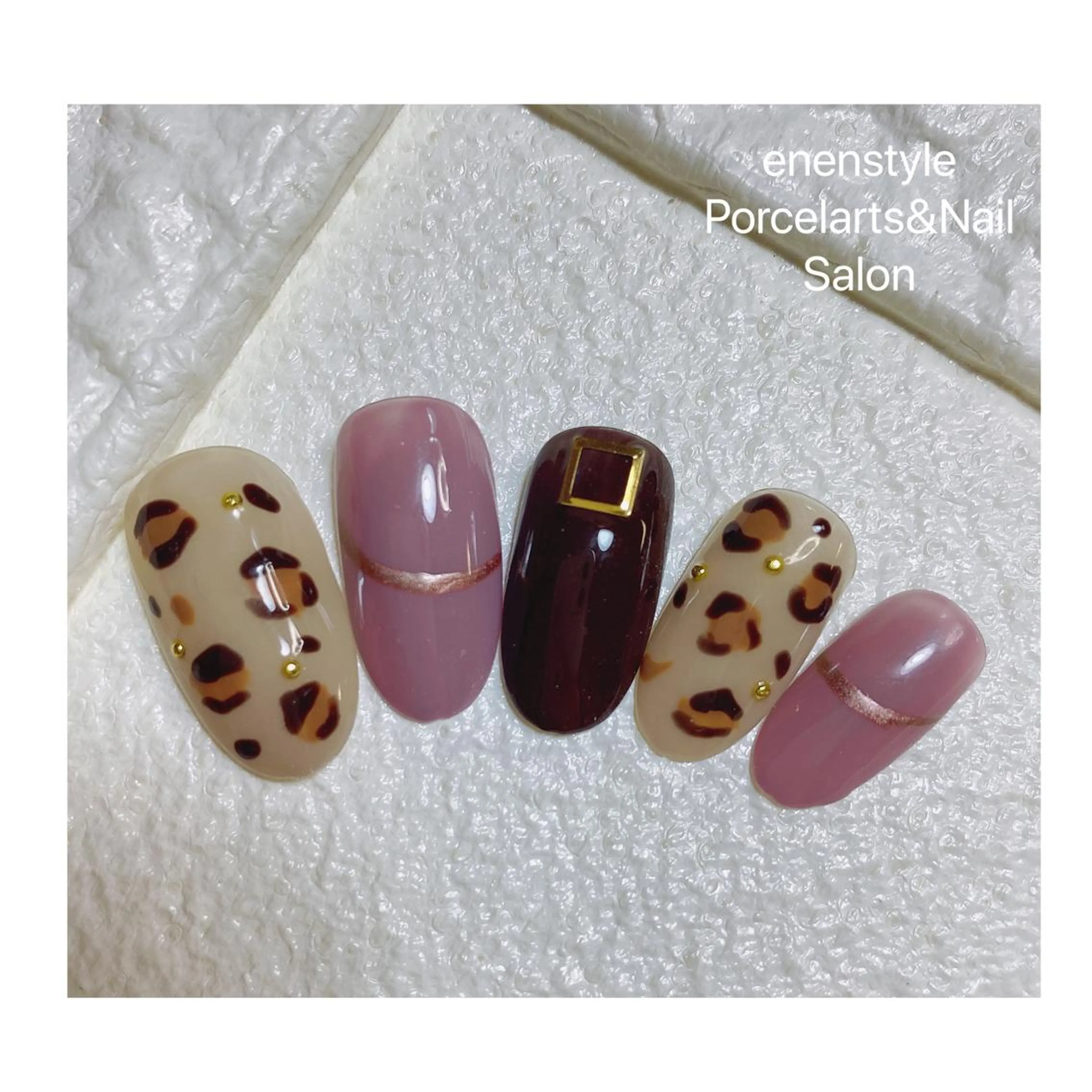 ミディアム ネイル 👑enen style👑のネイルデザイン