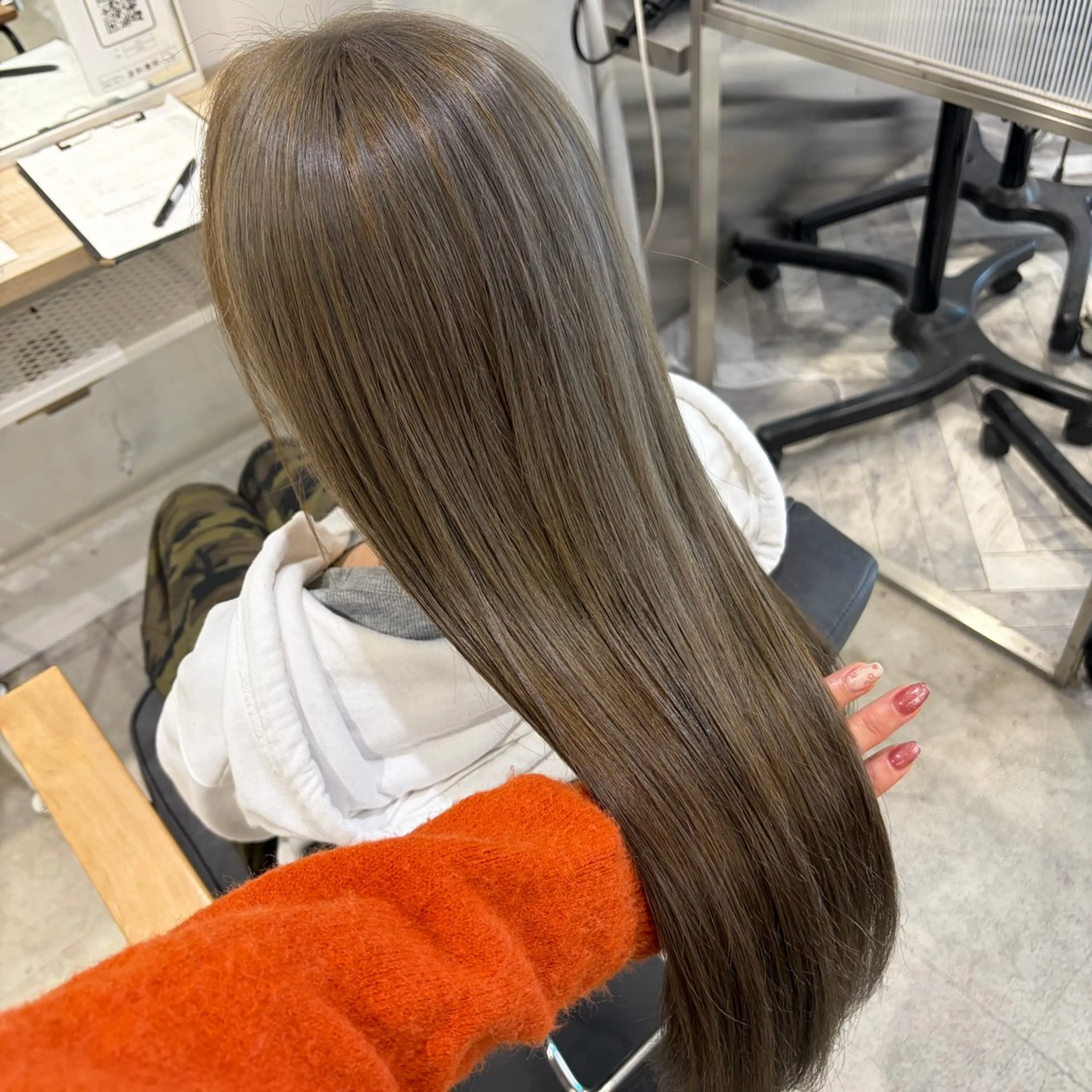 ロング カラー ヘアカラー ななみ.⋆𝜗𝜚 暖色艶カラー/まつパのヘアスタイル