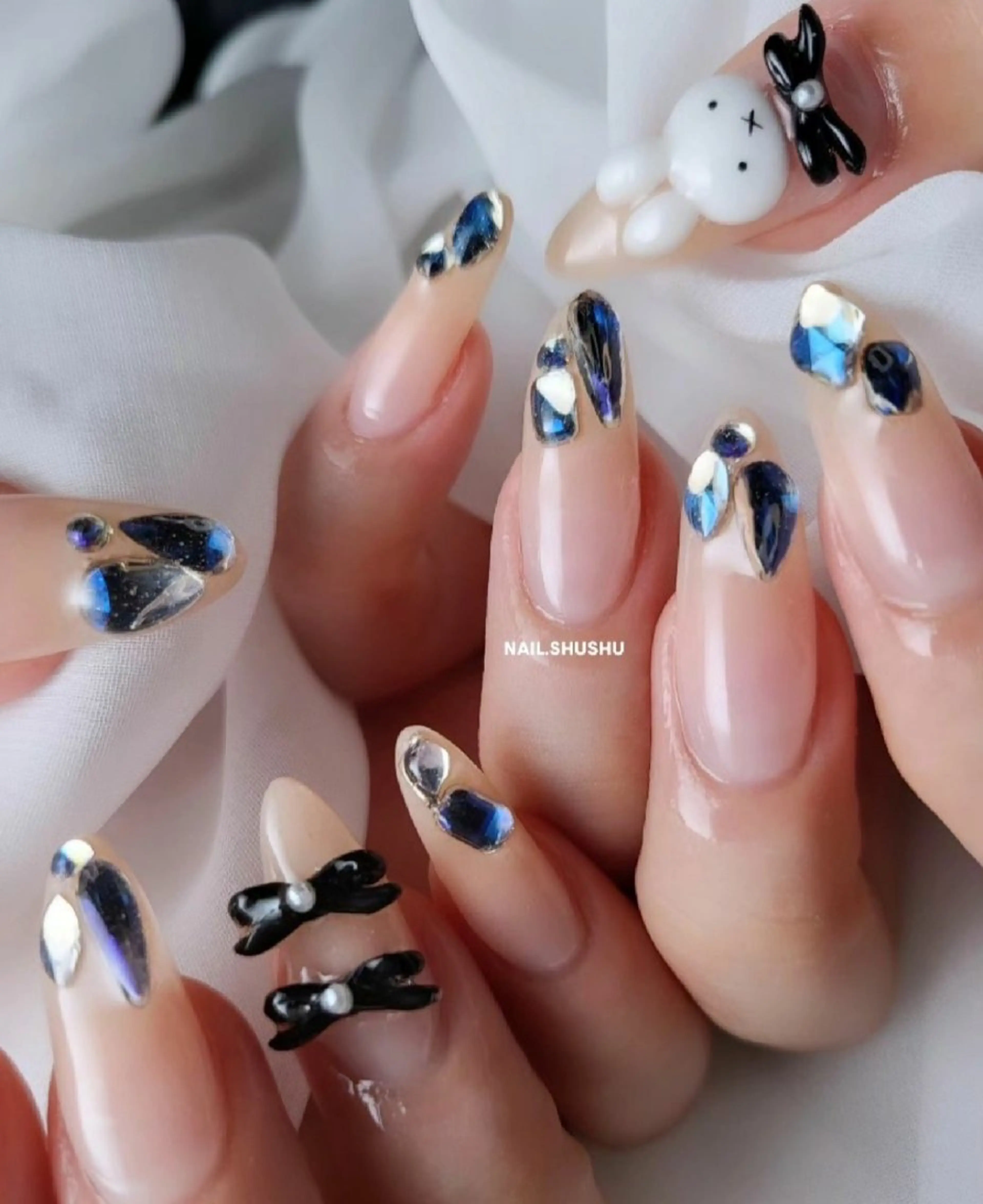 ネイル 持ち込み ニュアンスネイル ワンカラーネイル シンプルネイル ハンドネイル 3dパーツ/流行り 👧shushu❤️のネイルデザイン