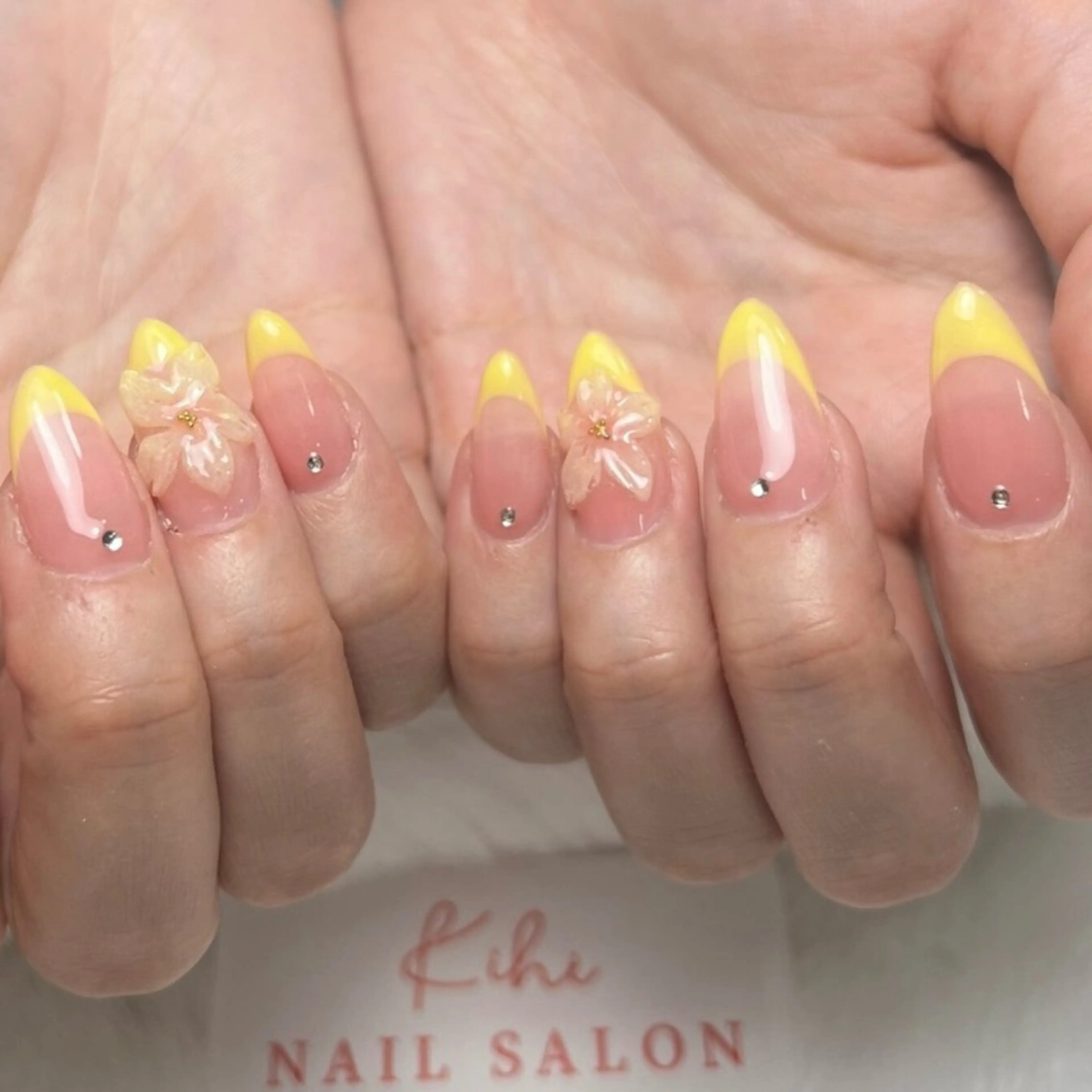 ネイル ハンドネイル 久保田 マリコのネイルデザイン