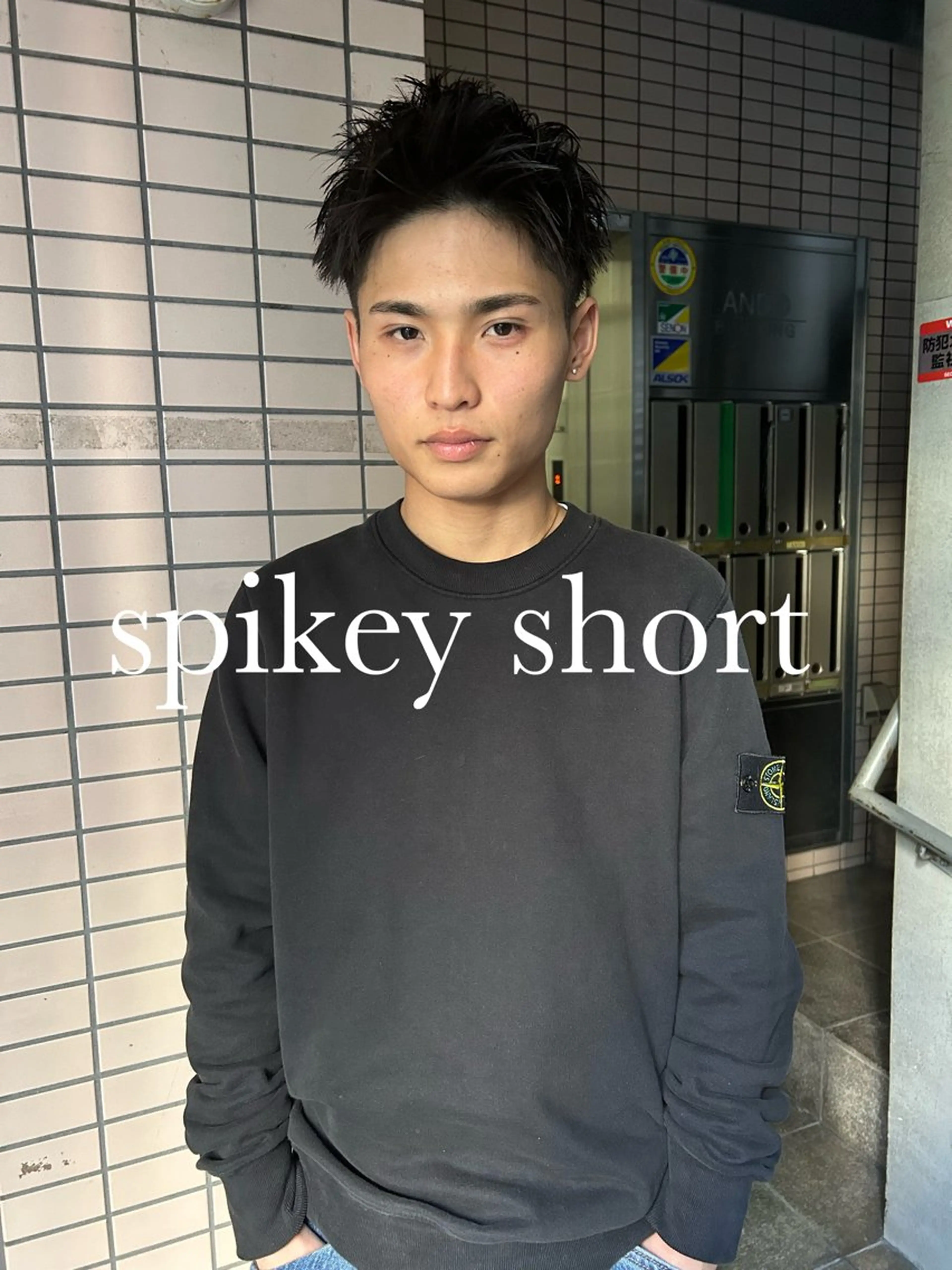 ショート メンズ メンズブリーチ メンズハイライト メンズインナーカラー メンズパーマ プードルパーマ カット charme所属・💈メンズ短髪特化 ✂︎伊藤大輝💈のヘアスタイル