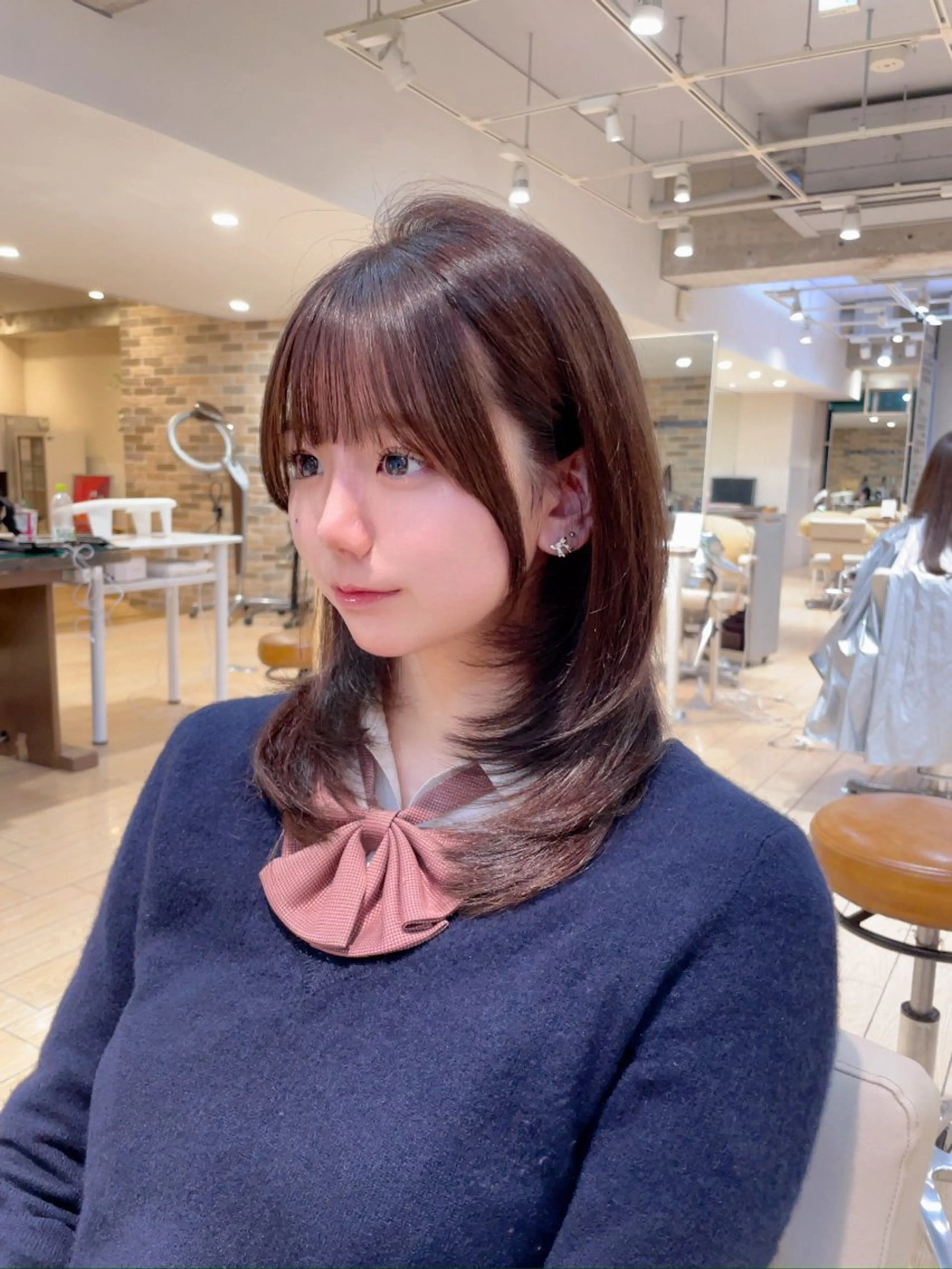 ミディアム カット ヘアカラー 顔周り特化/クロスパ ーマ/小顔カット寺崎のヘアスタイル