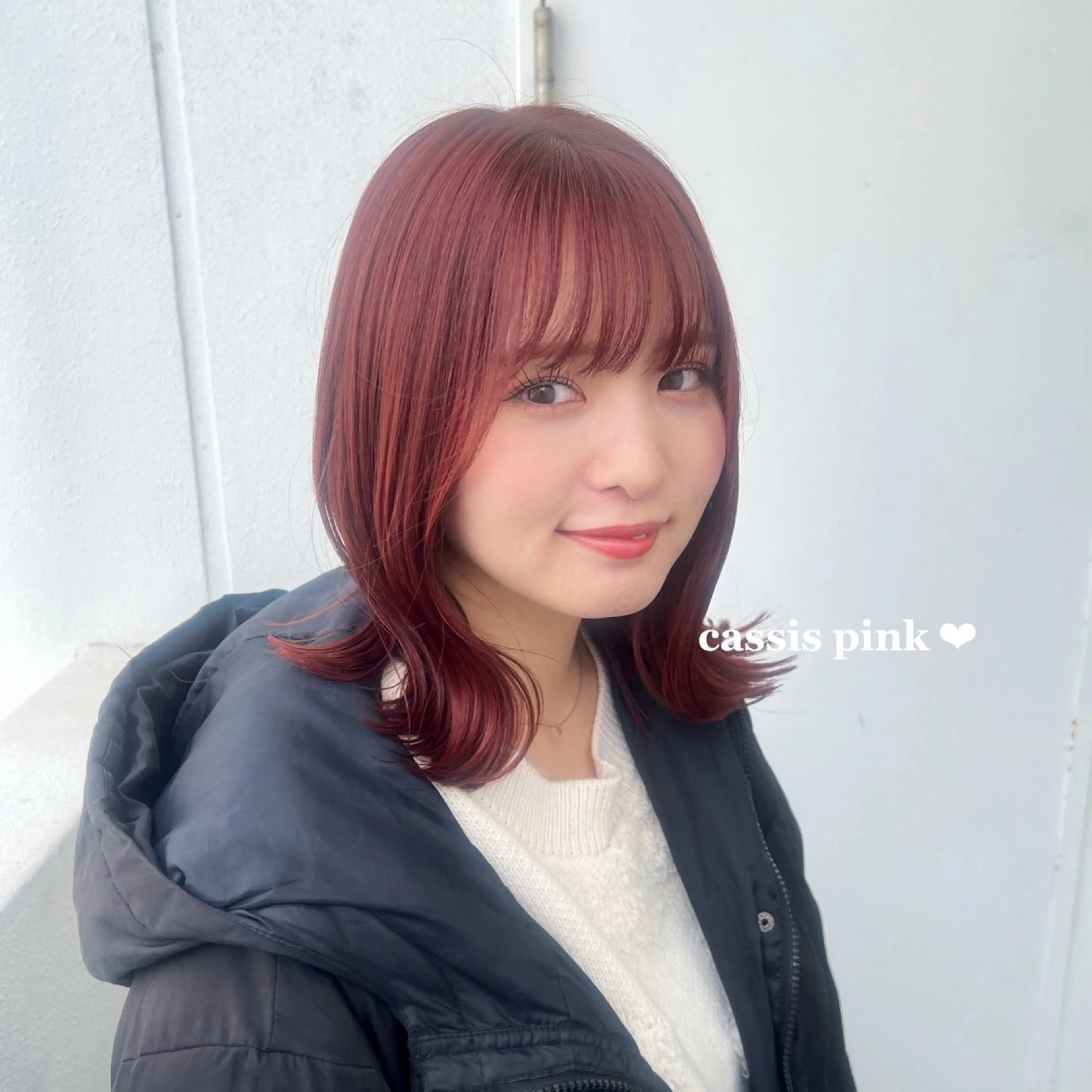 ミディアム カラー ブリーチ カシス ピンクカラー くびれヘア Ayaka🩰🎀 ガーリー/暖色♡のヘアスタイル