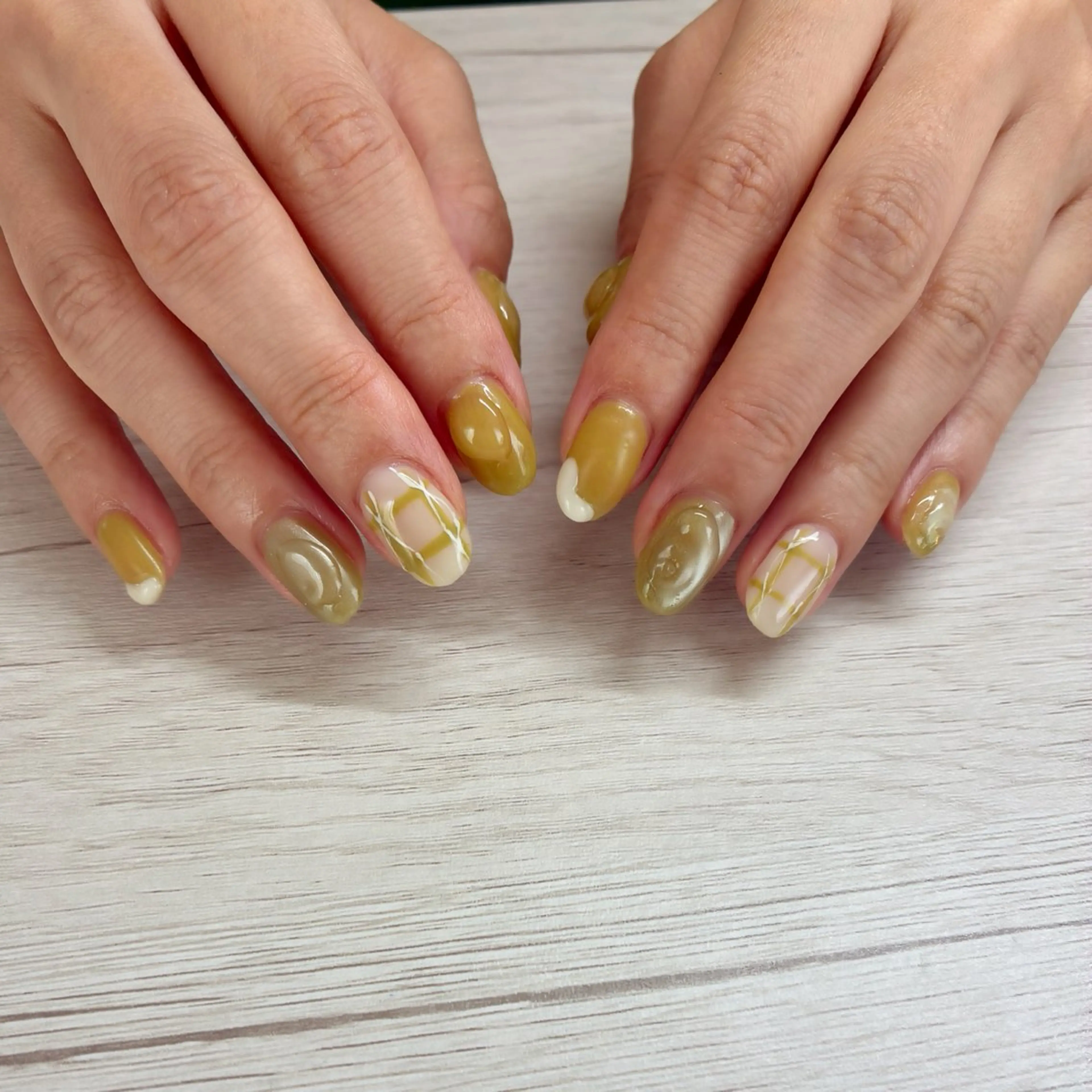 ネイル ジェルネイル 持ち込み ぷっくりネイル nail_salon Tulipのネイルデザイン
