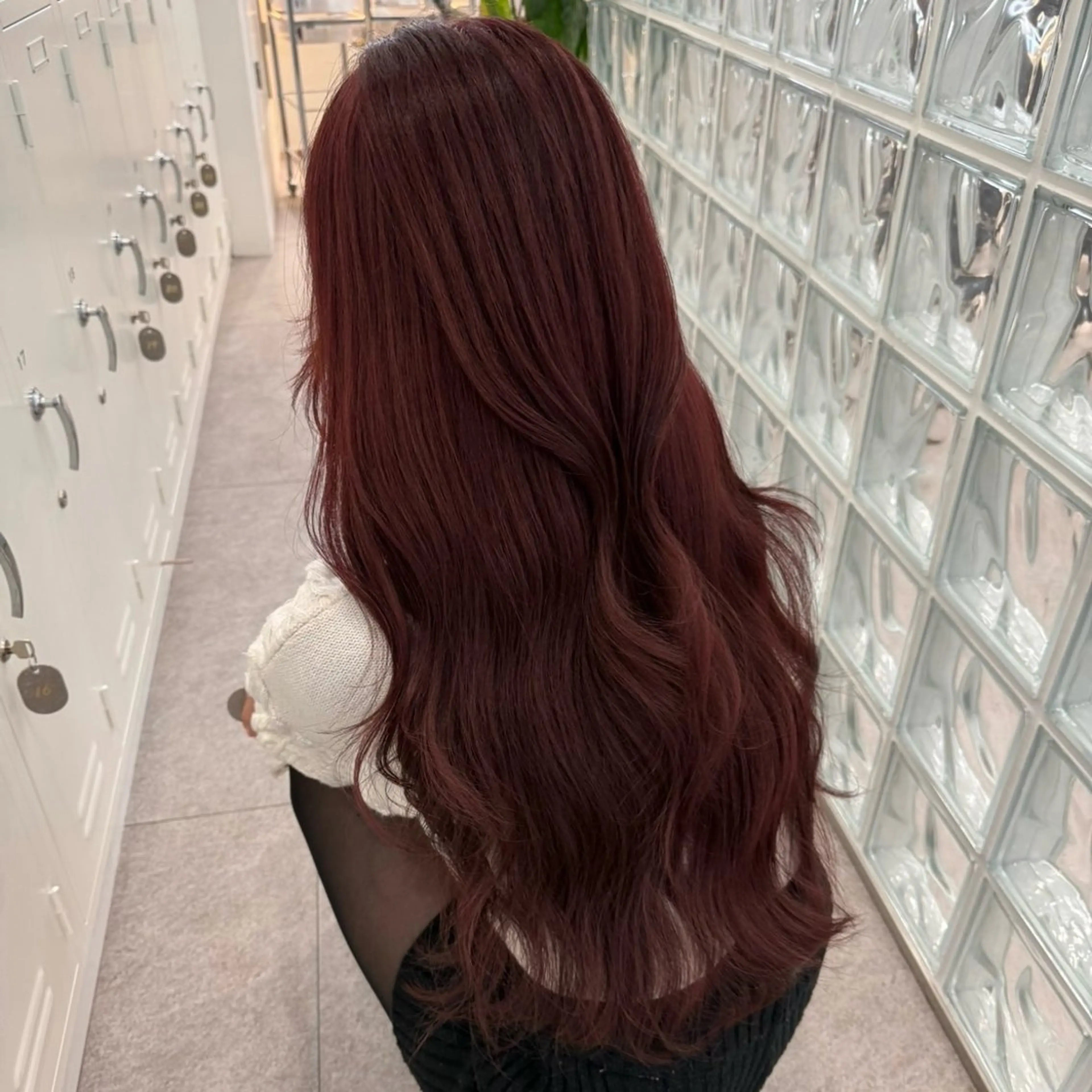 ロング カラー ヘアアレンジ 望月 菜央のヘアスタイル