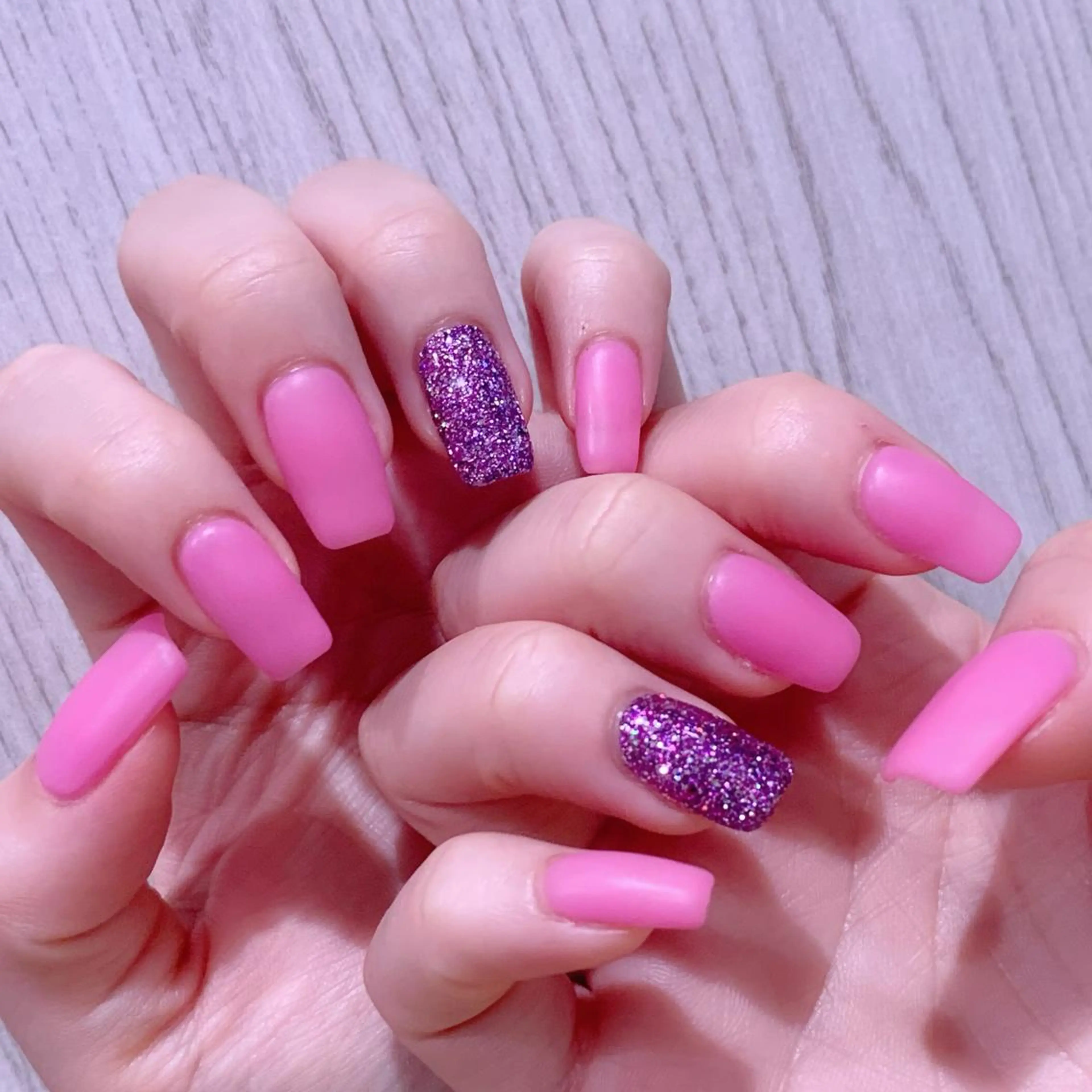 ネイル ジェルネイル ワンカラーネイル 山田 真里のネイルデザイン