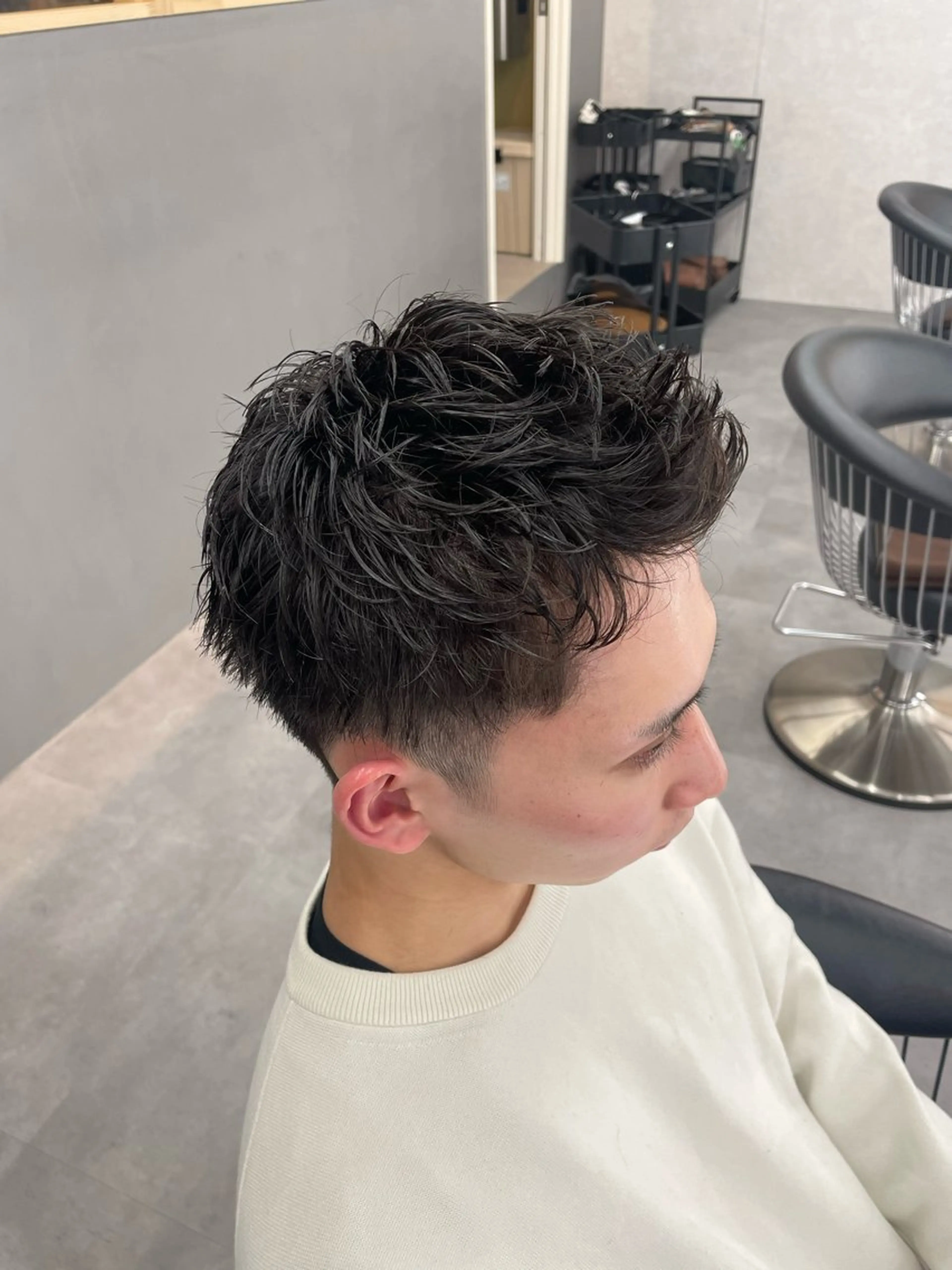 ショート カット パーマ freera所属・ルーズシャドウ/ 波巻き💠大塩威吹のヘアスタイル