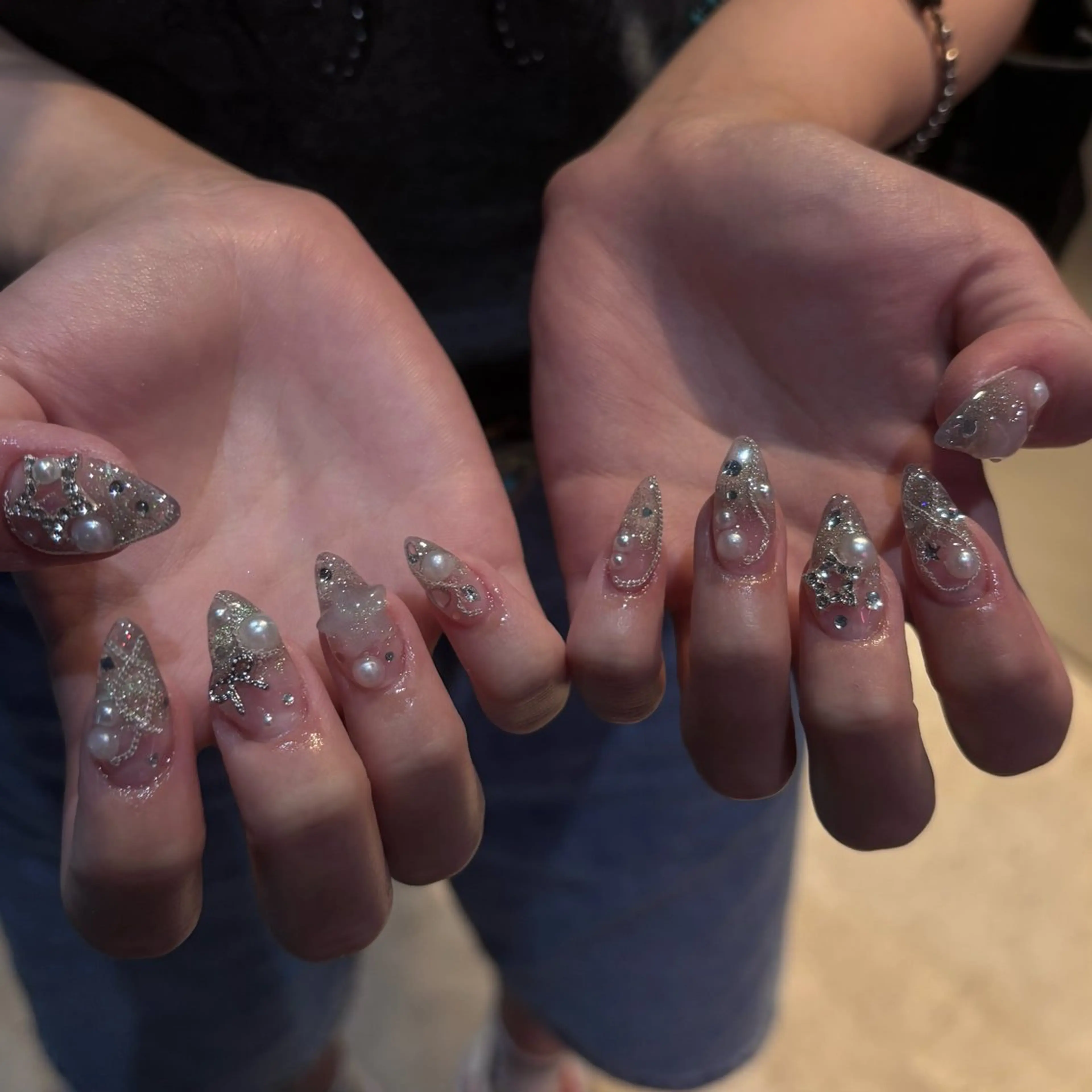 ネイル ハンドネイル 🦋WOLTOKYO 🦋shizukuのネイルデザイン