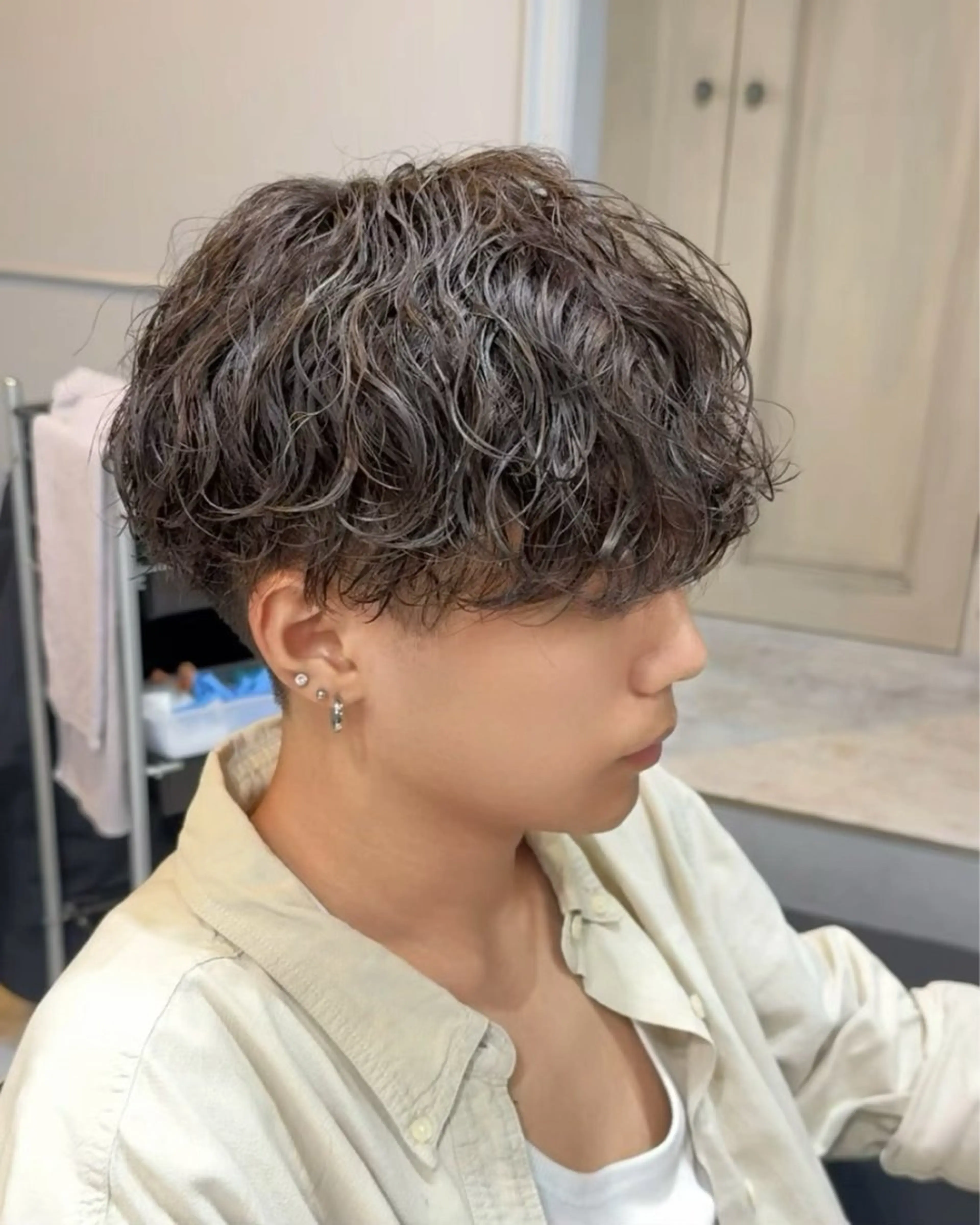 パーマ メンズ マッシュ 刈り上げ 波巻きパーマ カット パーマ Miyabi.💋 ABEYLEVRAIのヘアスタイル