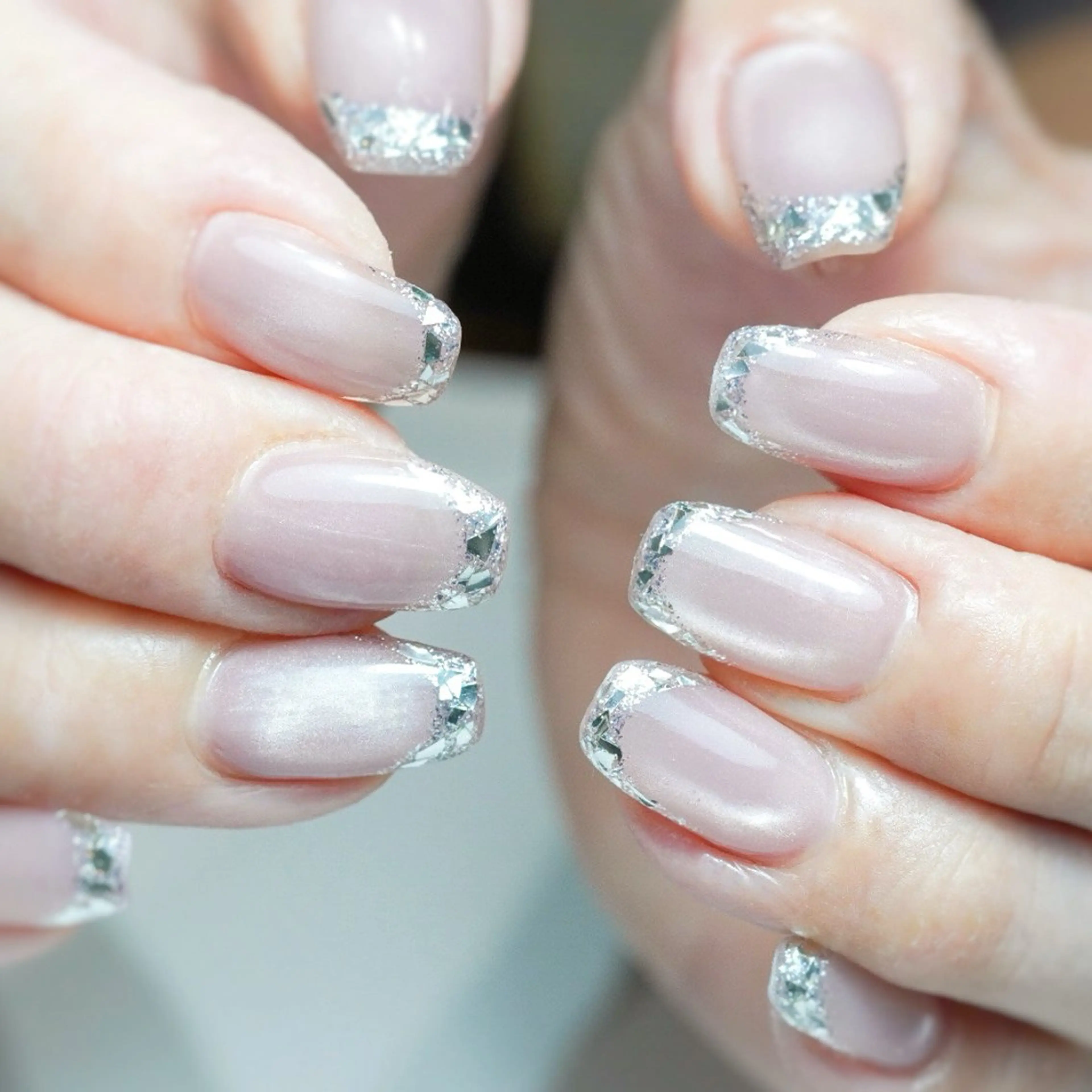 ミディアム ハンドネイル Re nailのネイルデザイン