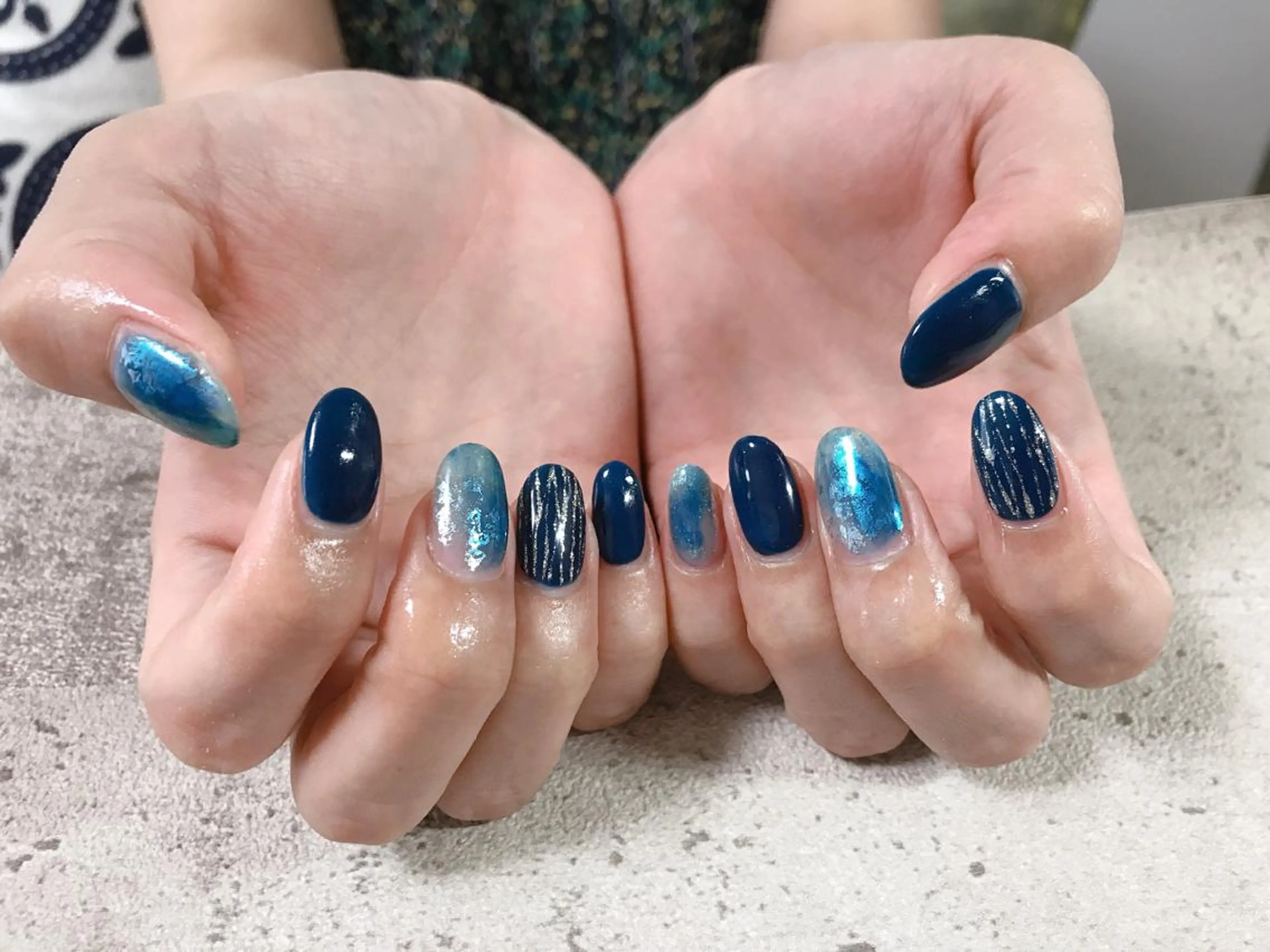 ネイル ブルー mogunail &blowのネイルデザイン