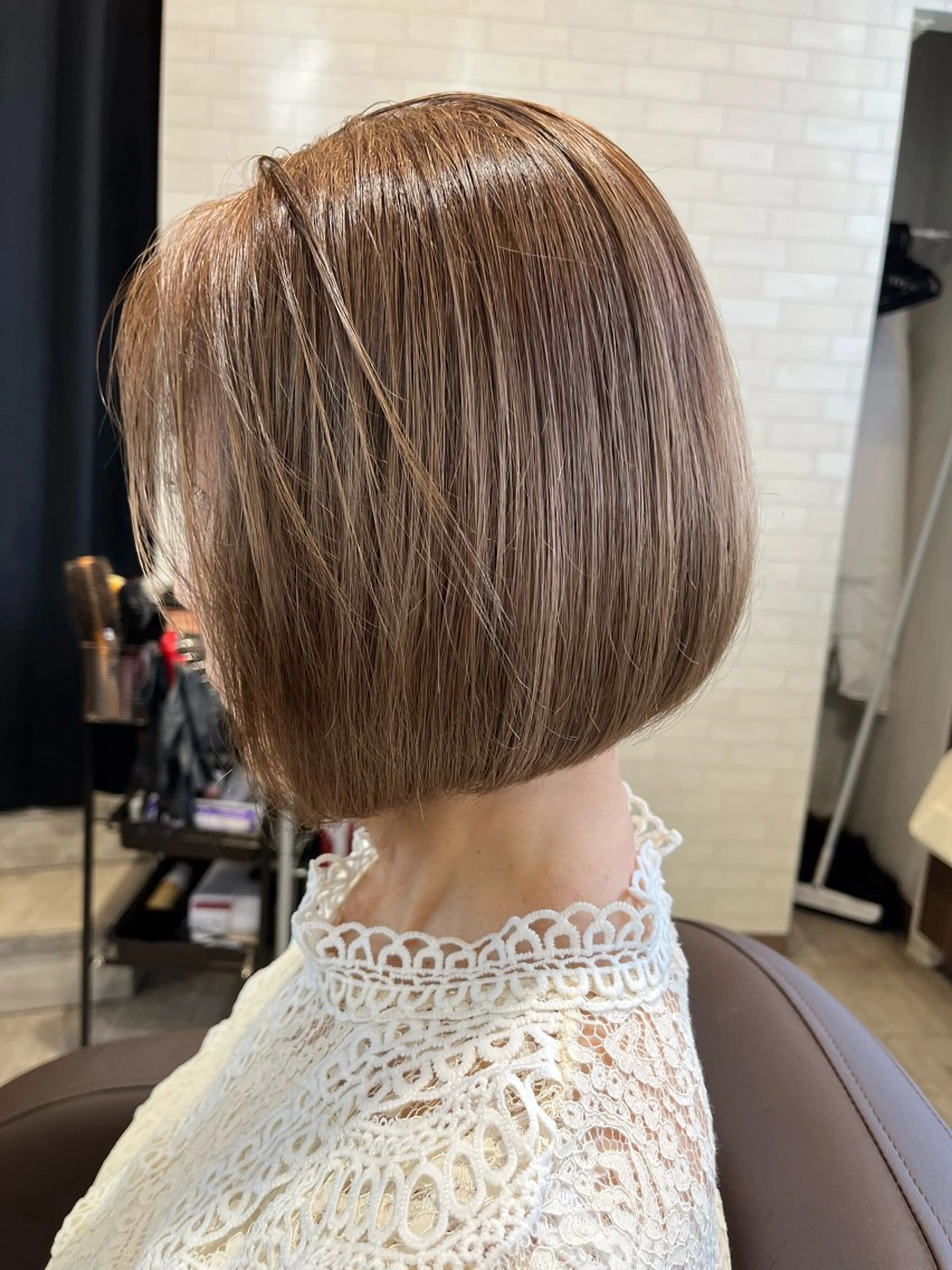 ショート ボブ 井上 光のヘアスタイル