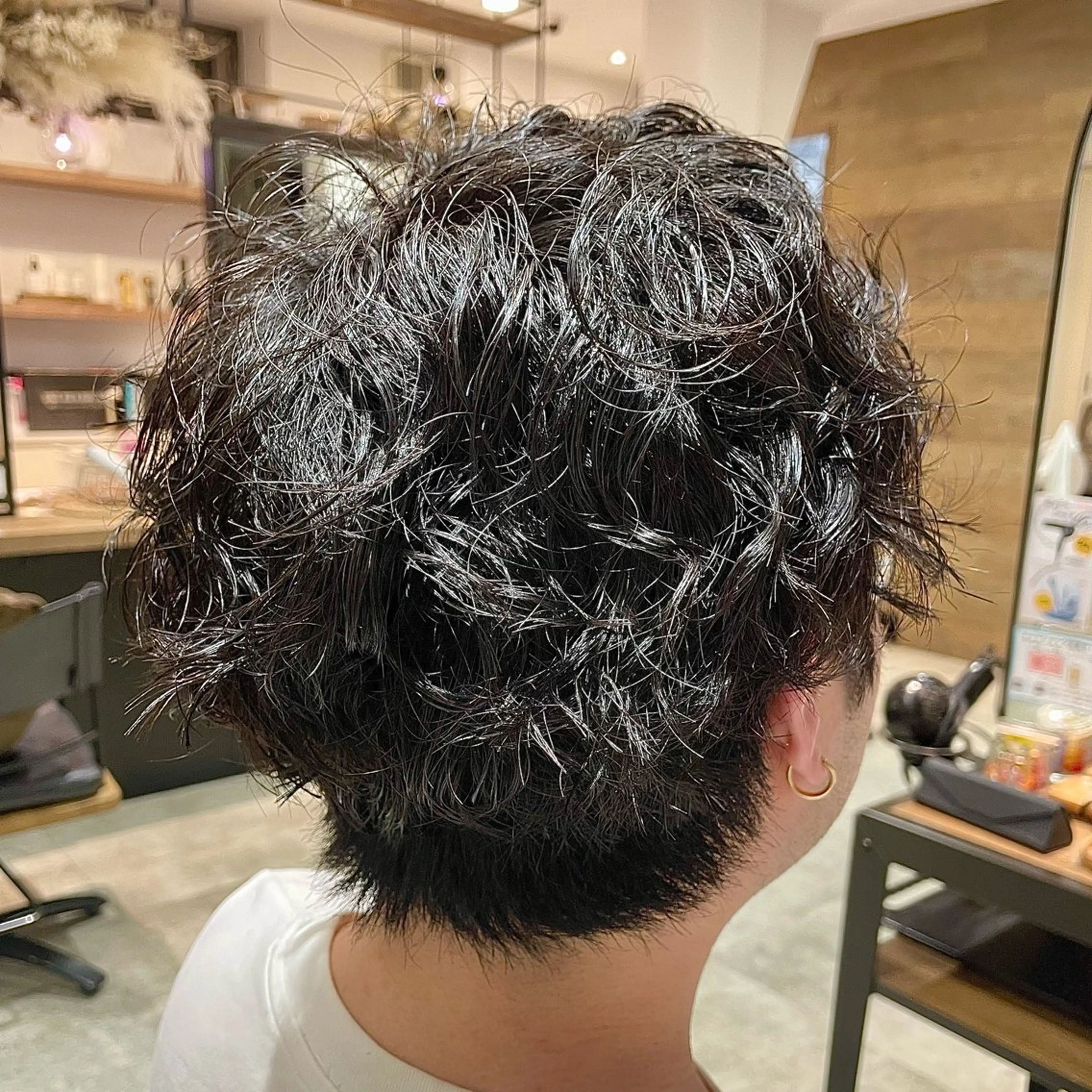 パーマ メンズ メンズパーマ スパイラルパーマ 瀬尾 香乃子のヘアスタイル