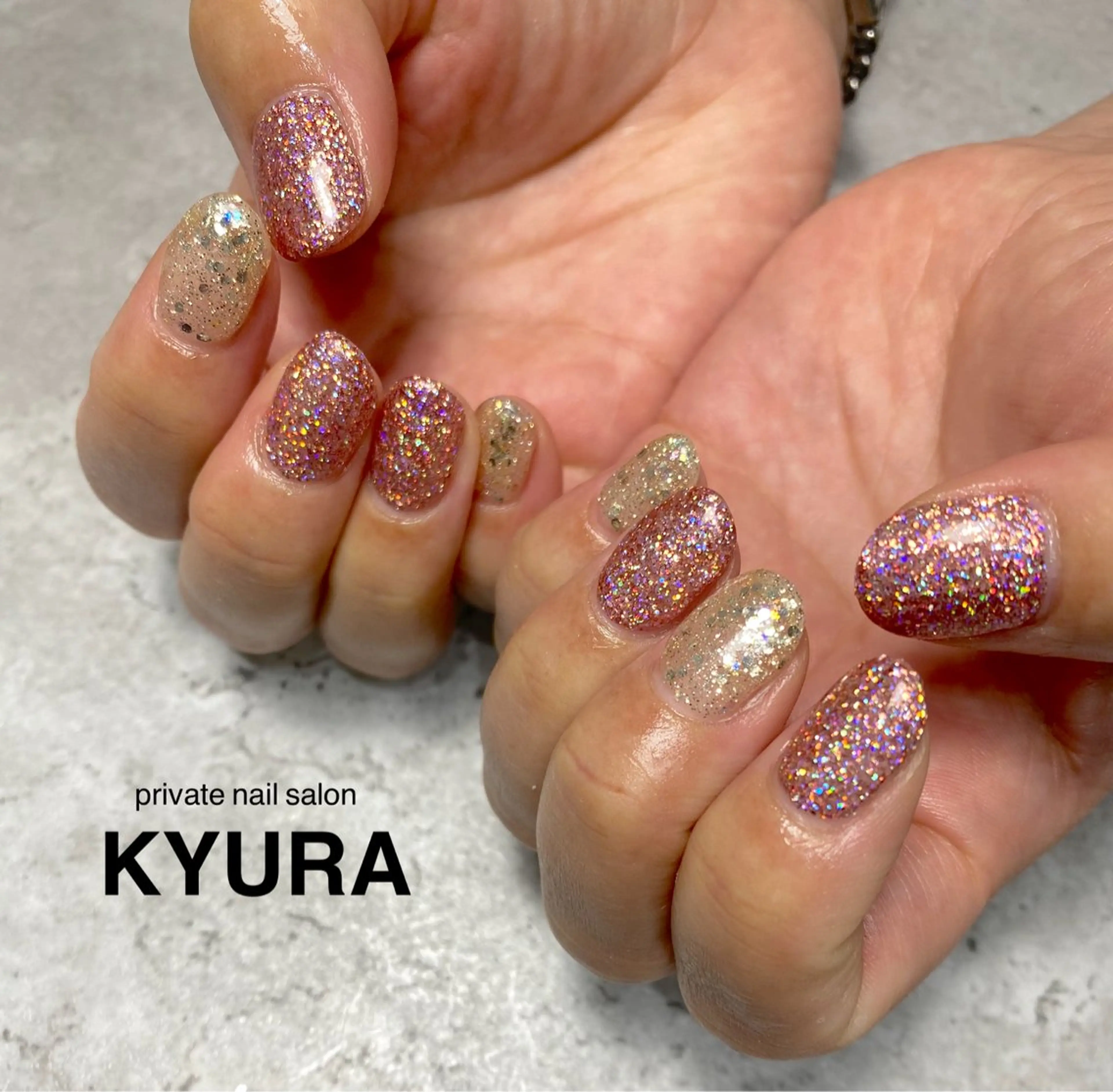 ネイル アートネイル ラメ(グリッター) 大東市ネイルサロン 【KYURA】ｷｭﾗのネイルデザイン