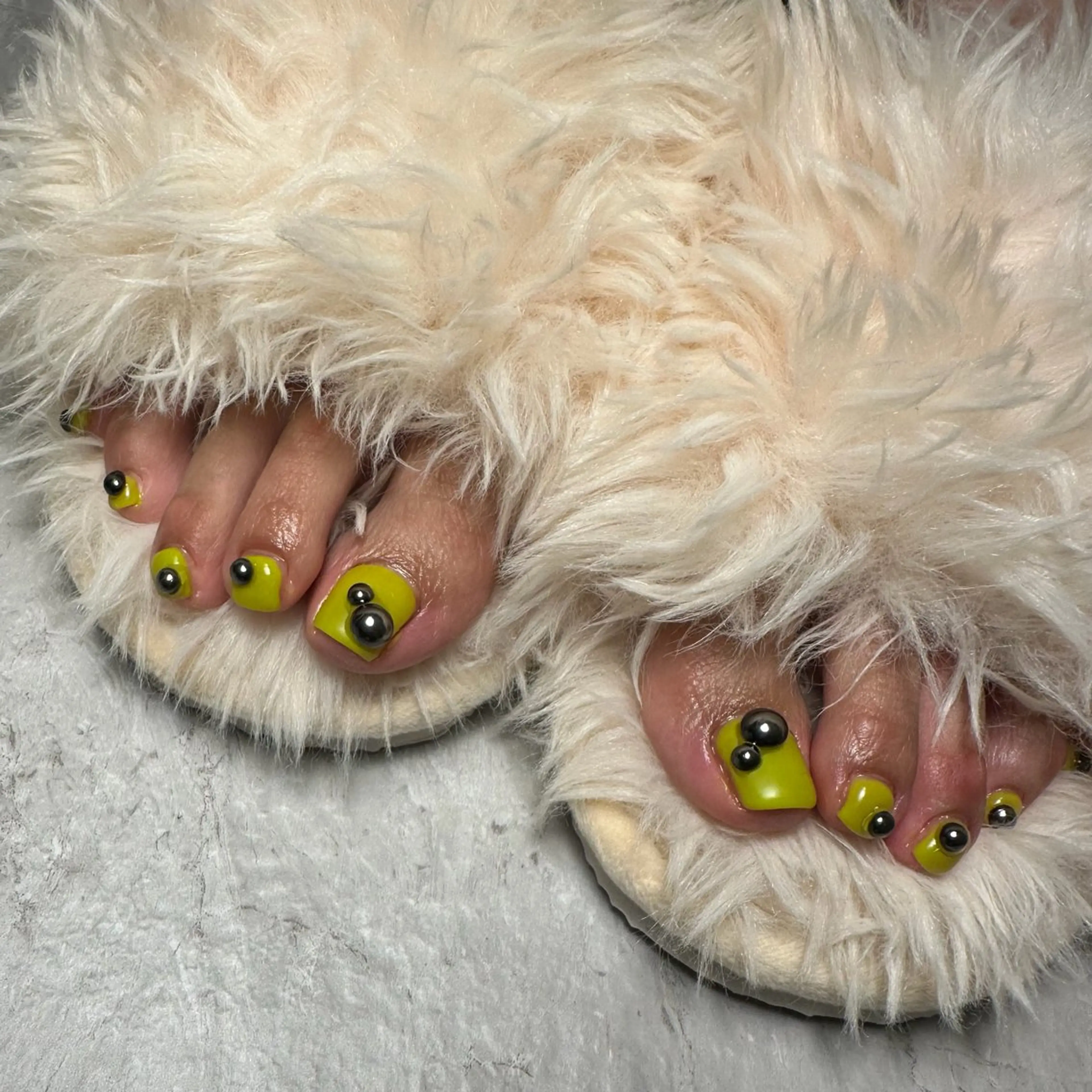 ネイル フットネイル 鈴木 るなのネイルデザイン