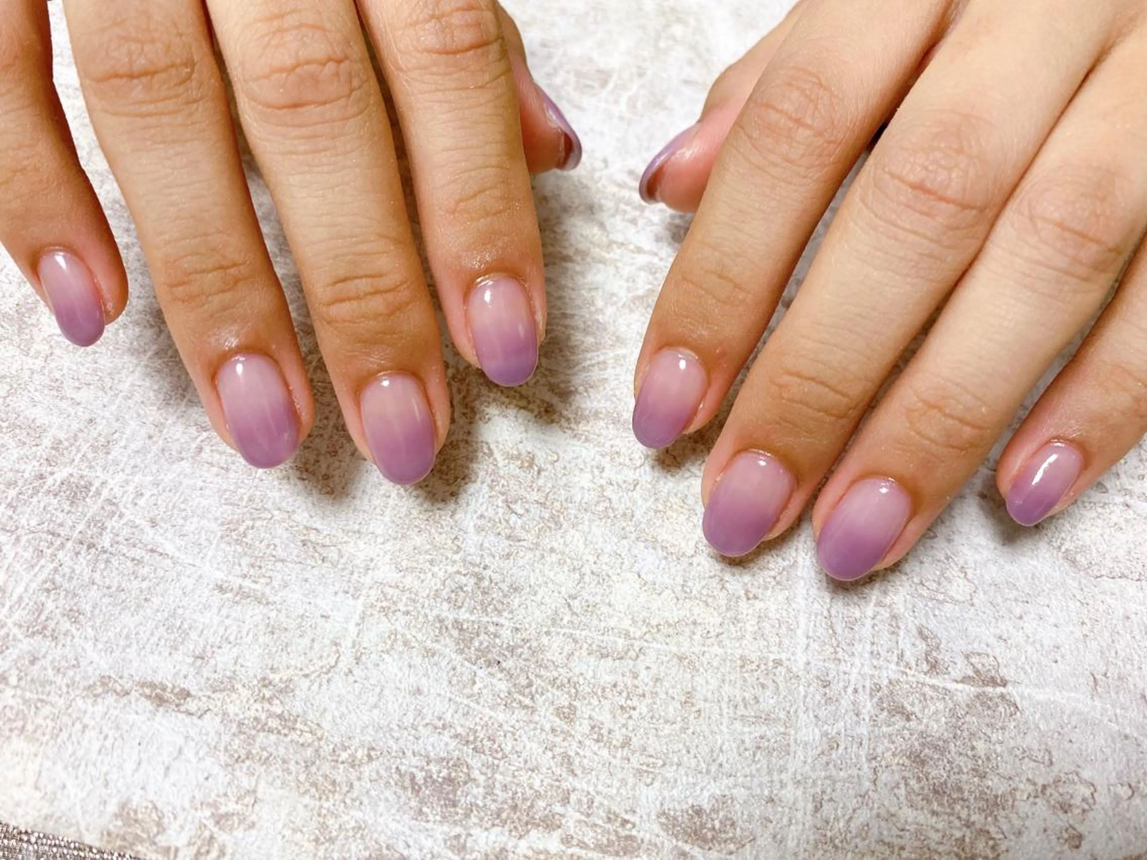 ネイル グラデーション パープル mogunail &blowのネイルデザイン