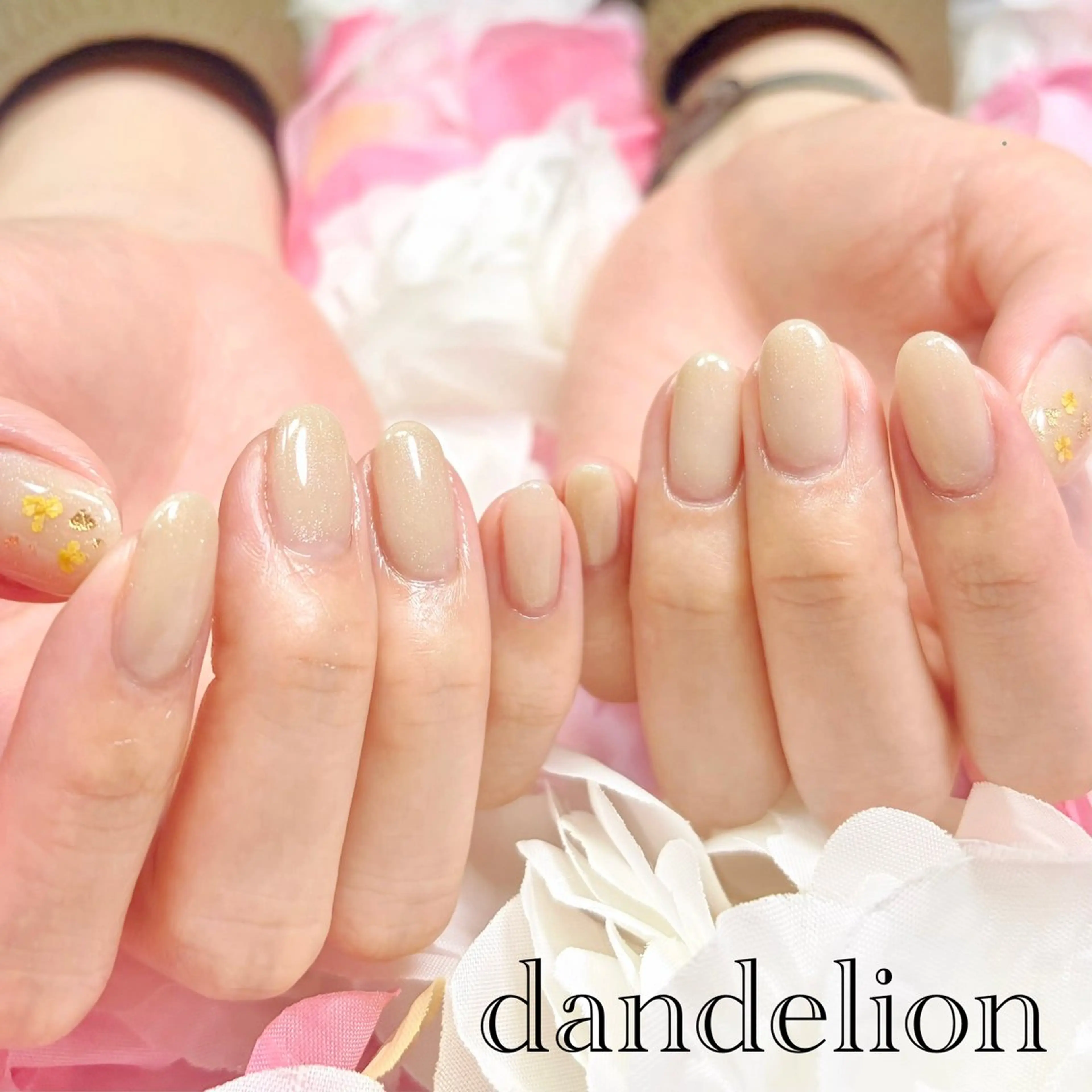 ネイル ハンドネイル ハンドケア dandelion ダンデライオンのネイルデザイン
