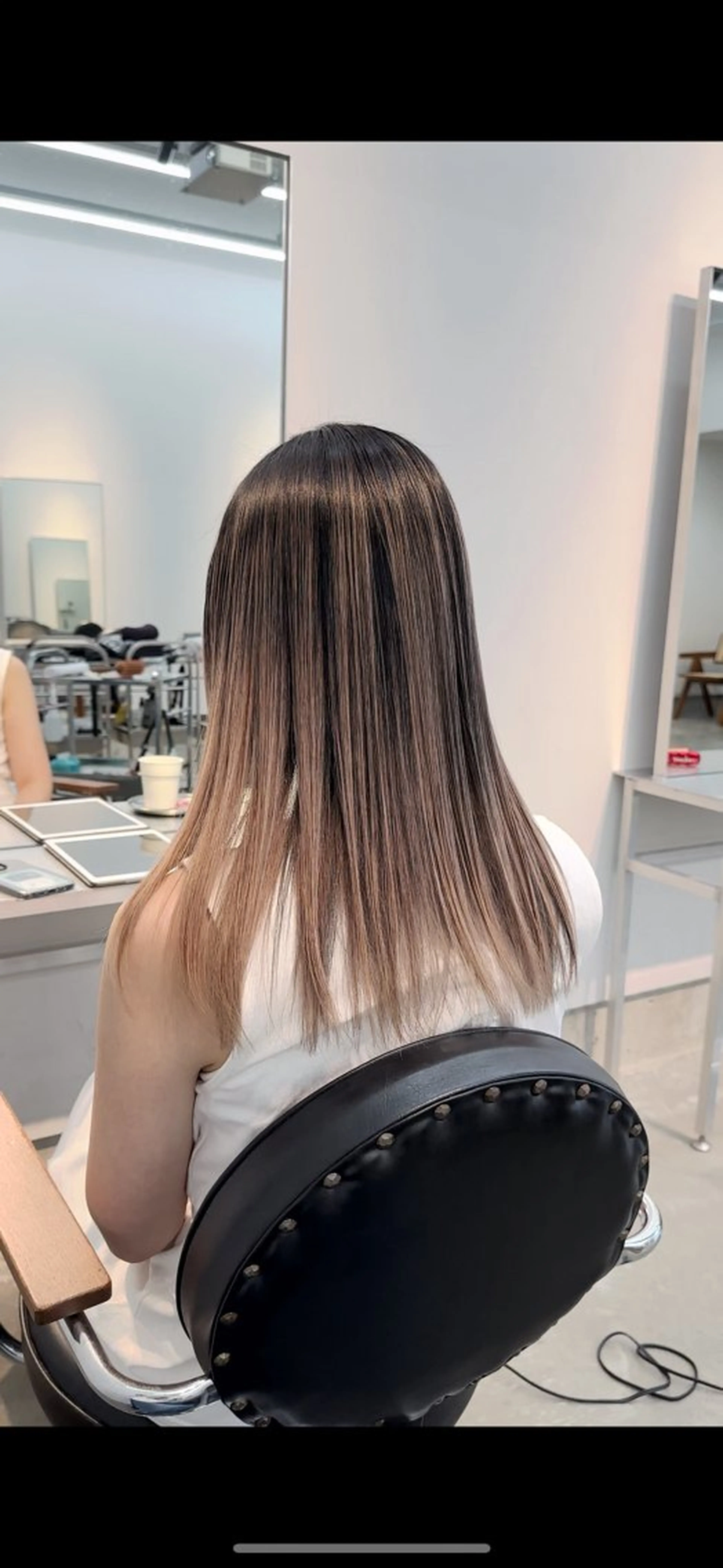 セミロング 松井 佑太のヘアスタイル