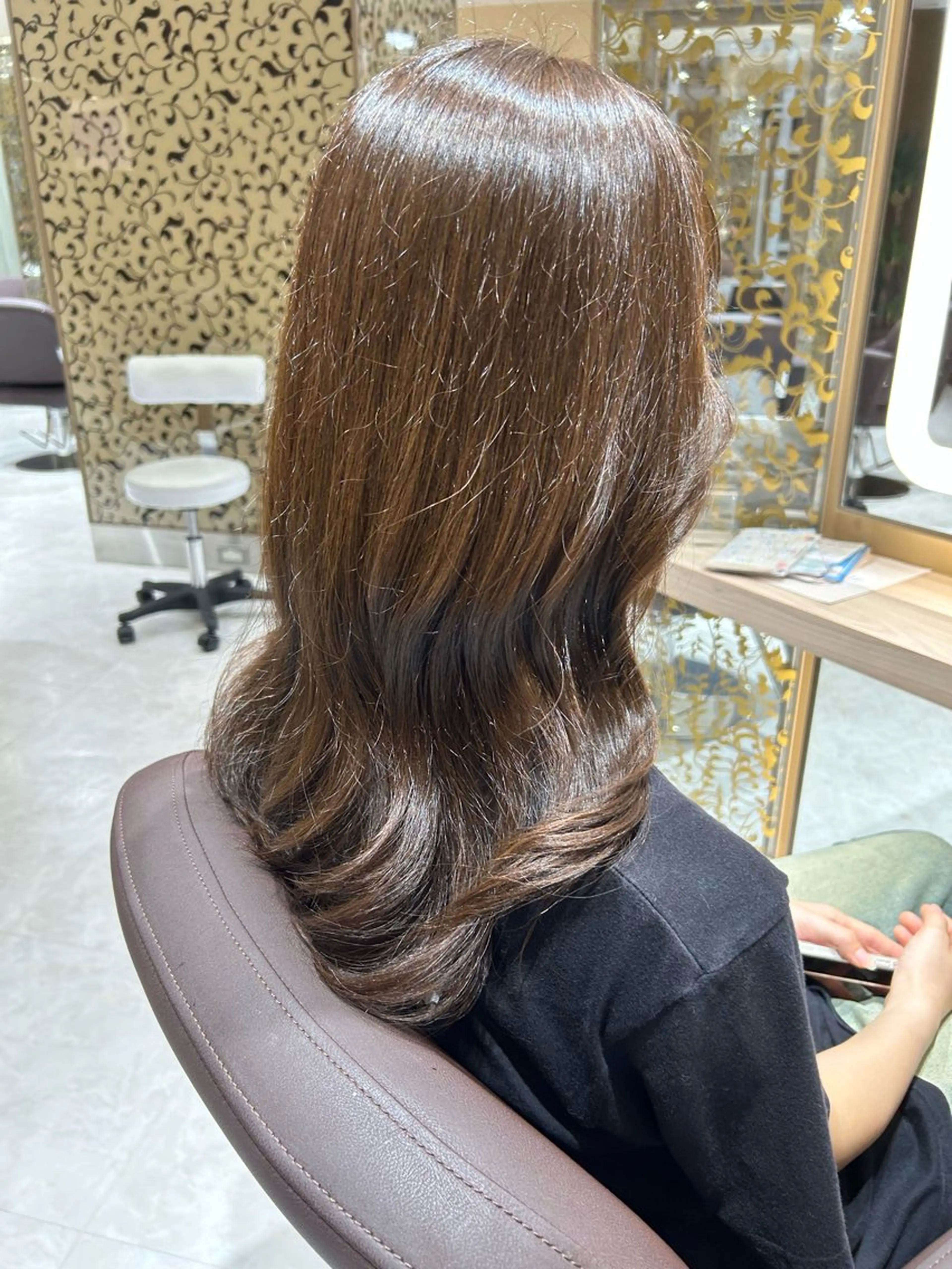ロング カラー シオザワ ヒロキのヘアスタイル