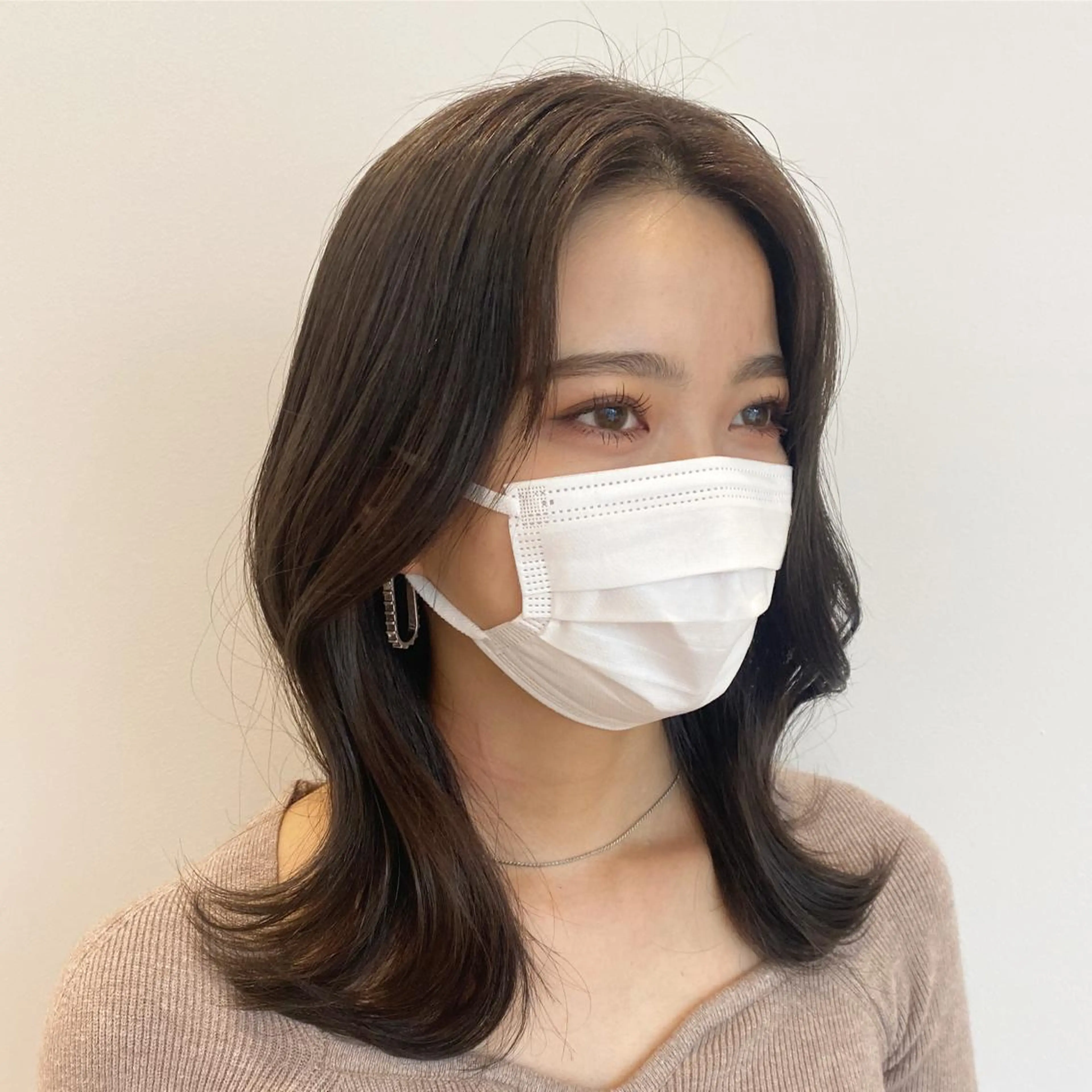 ミディアム カラー くびれヘア 韓国風ヘア カット ヘアカラー トリートメント 和歌山韓国ヘア🌙 MOEのヘアスタイル