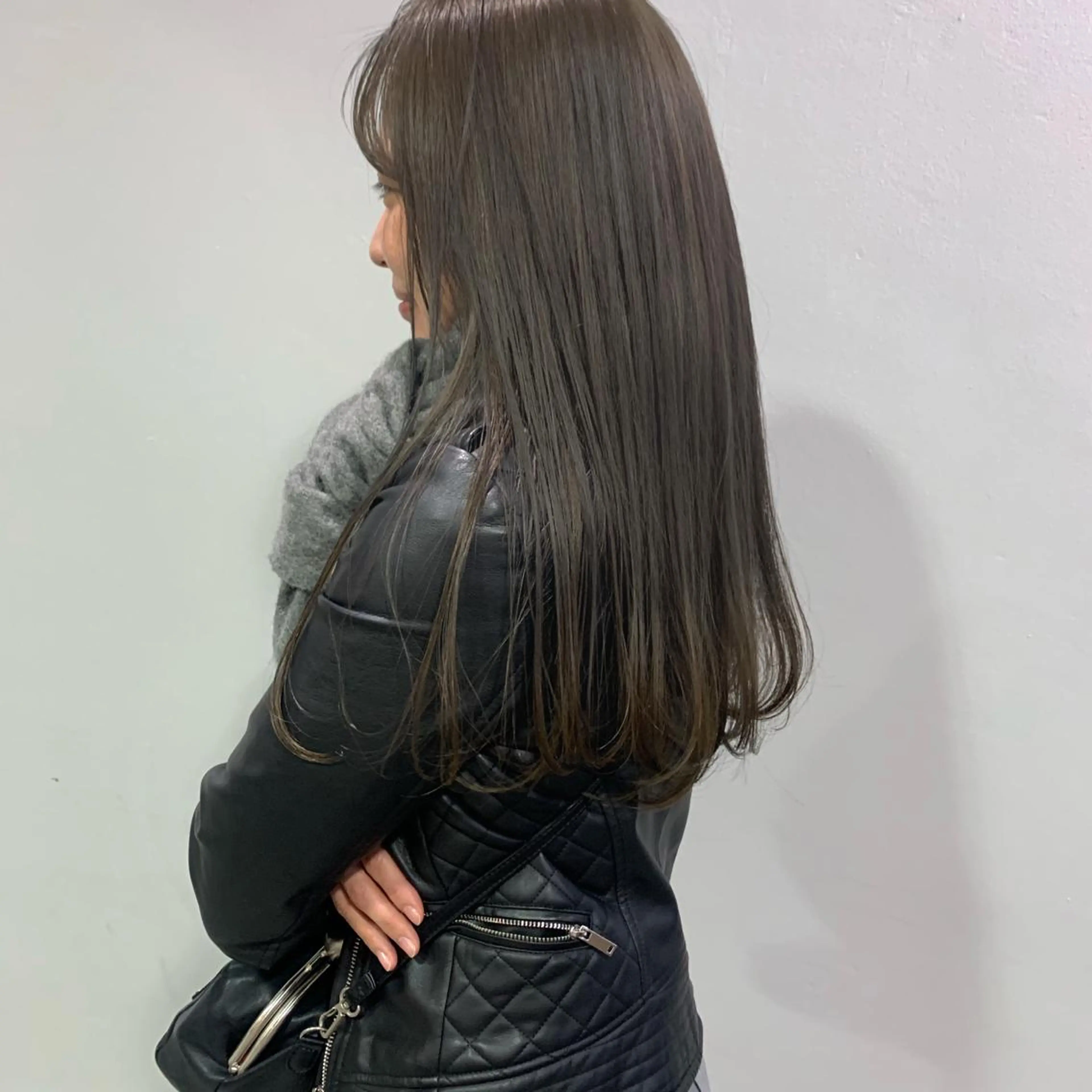 ロング カラー 透明感カラー カット ヘアカラー 是非可愛くさせて ください🩷sakiのヘアスタイル